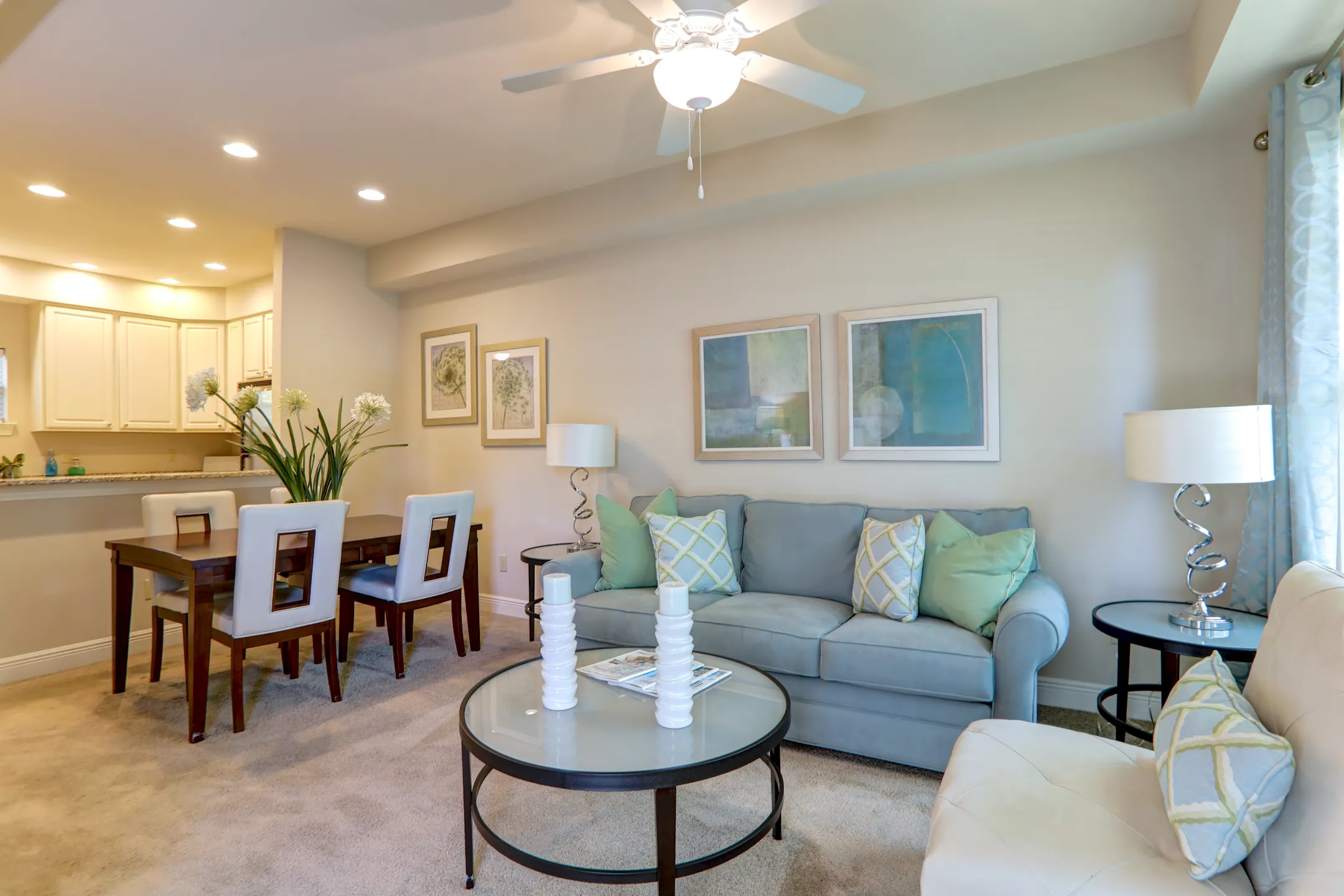 Chateau Napoleon 2300 Edenborn Ave Metairie, LA Apartments for Rent