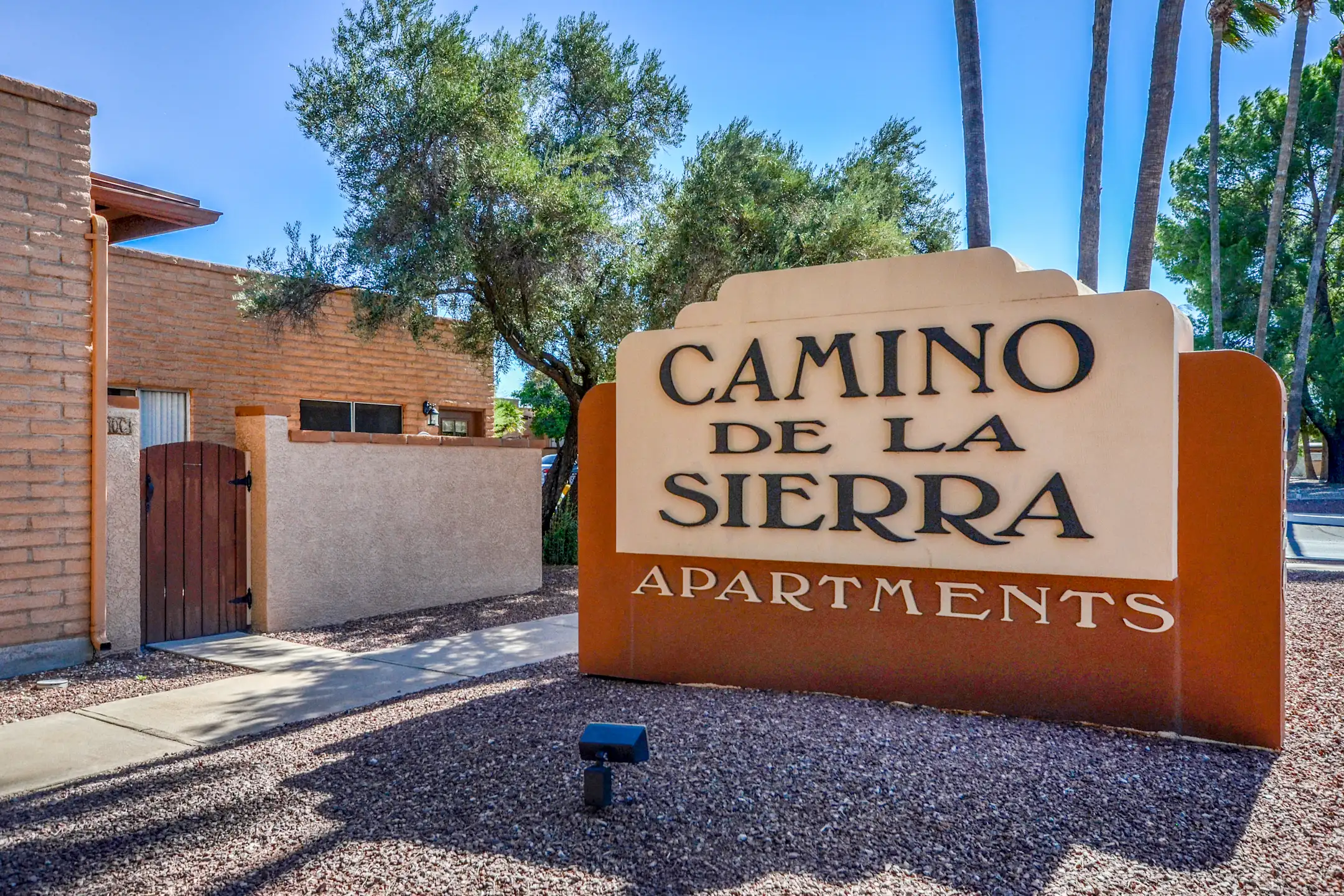 Camino De La Sierra 2720 N Swan Rd Tucson, AZ Apartments for Rent