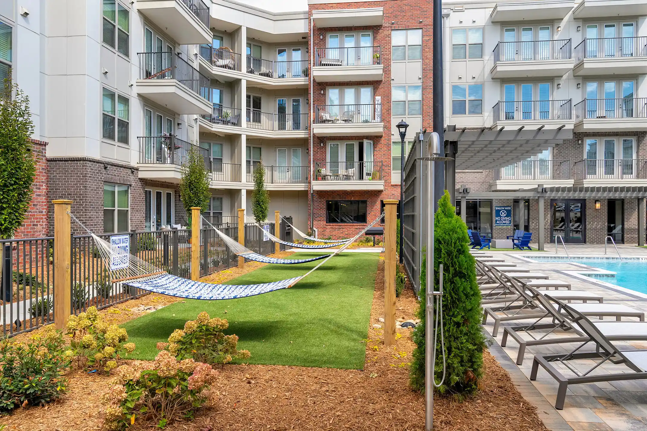 District Midtown 500 Congaree Rd Greenville, SC Apartments for Rent