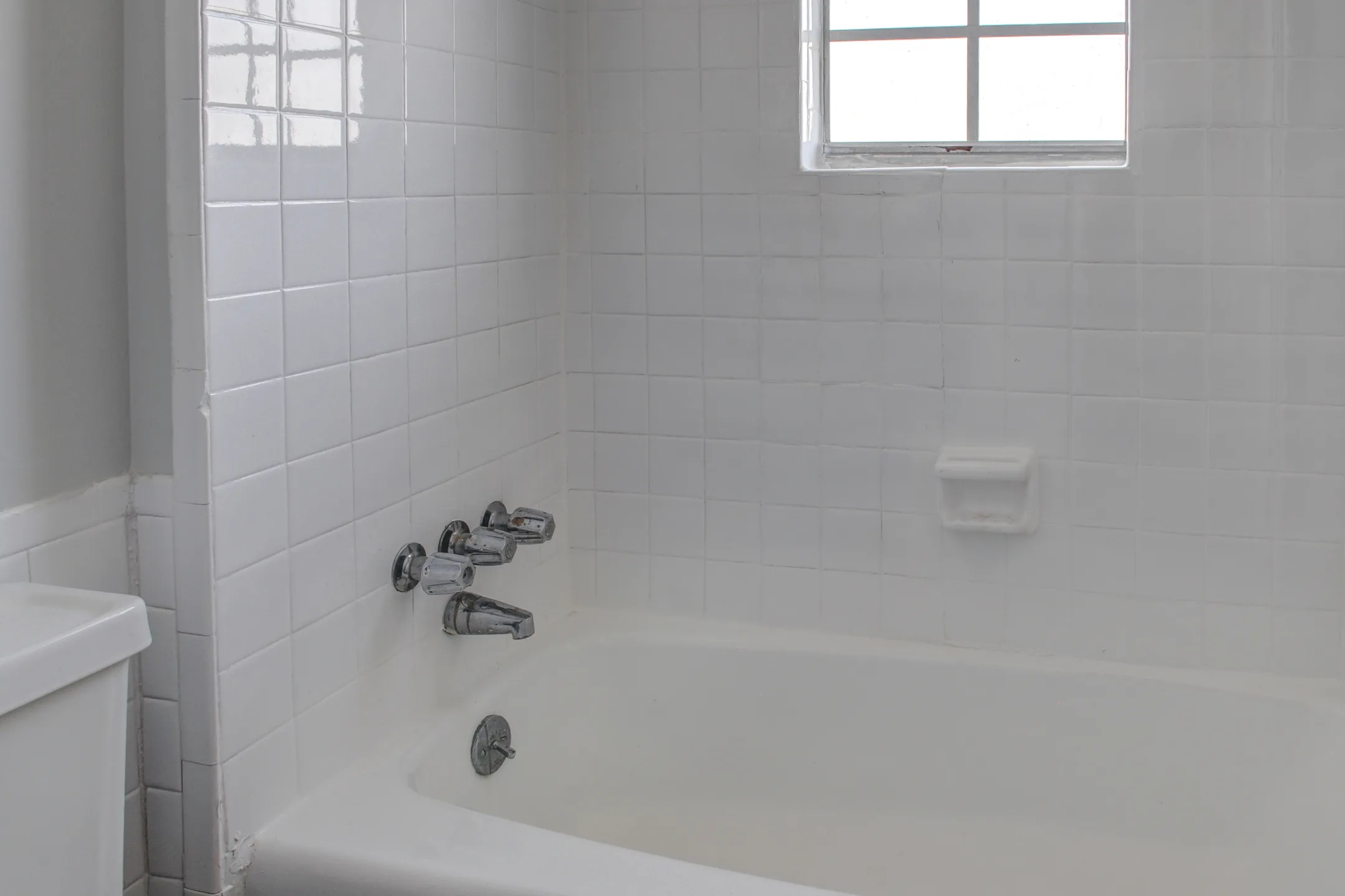 Bathroom - Center Pointe Landings - Center Point, AL