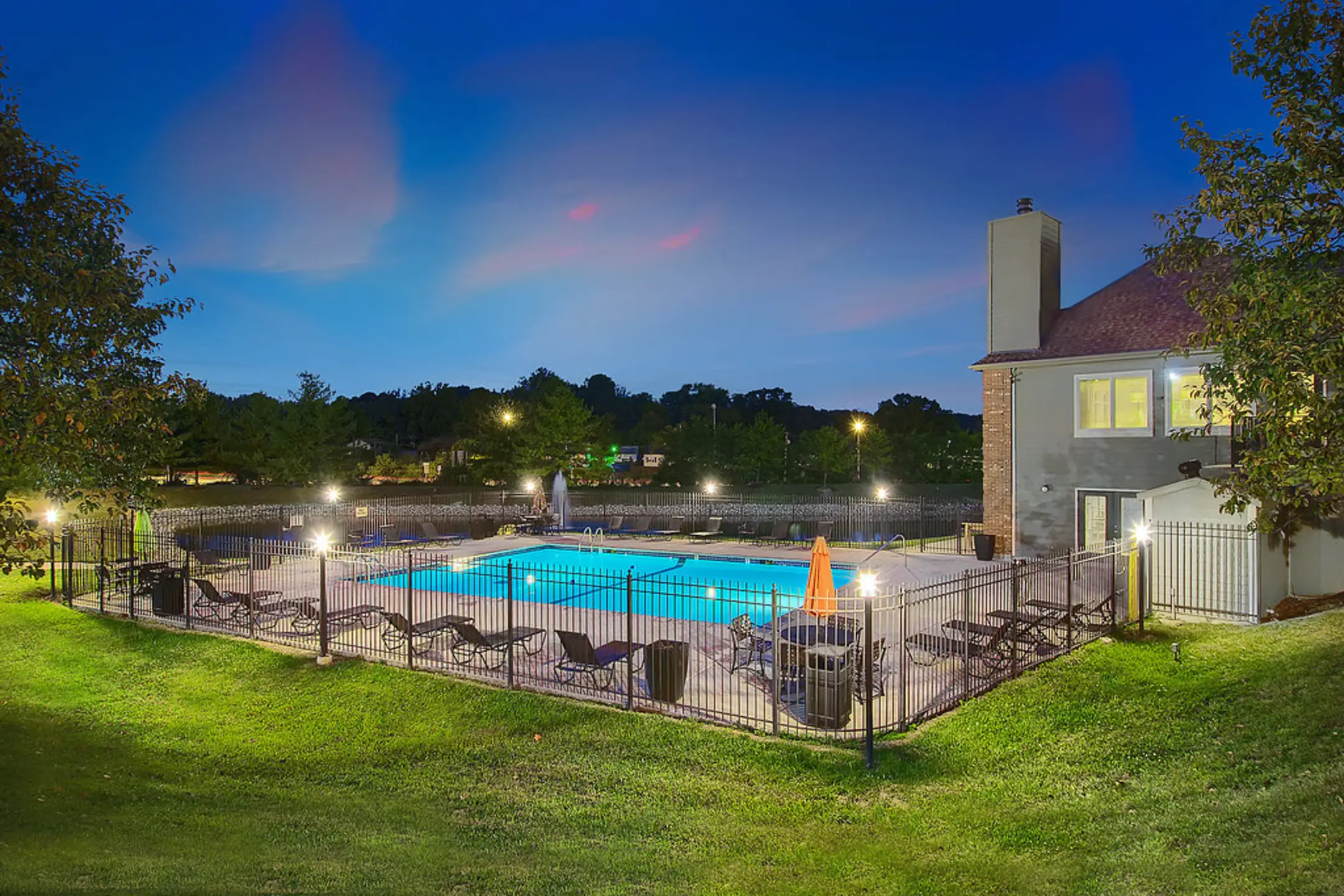 Polo Downs Apartments Fenton, MO 63026