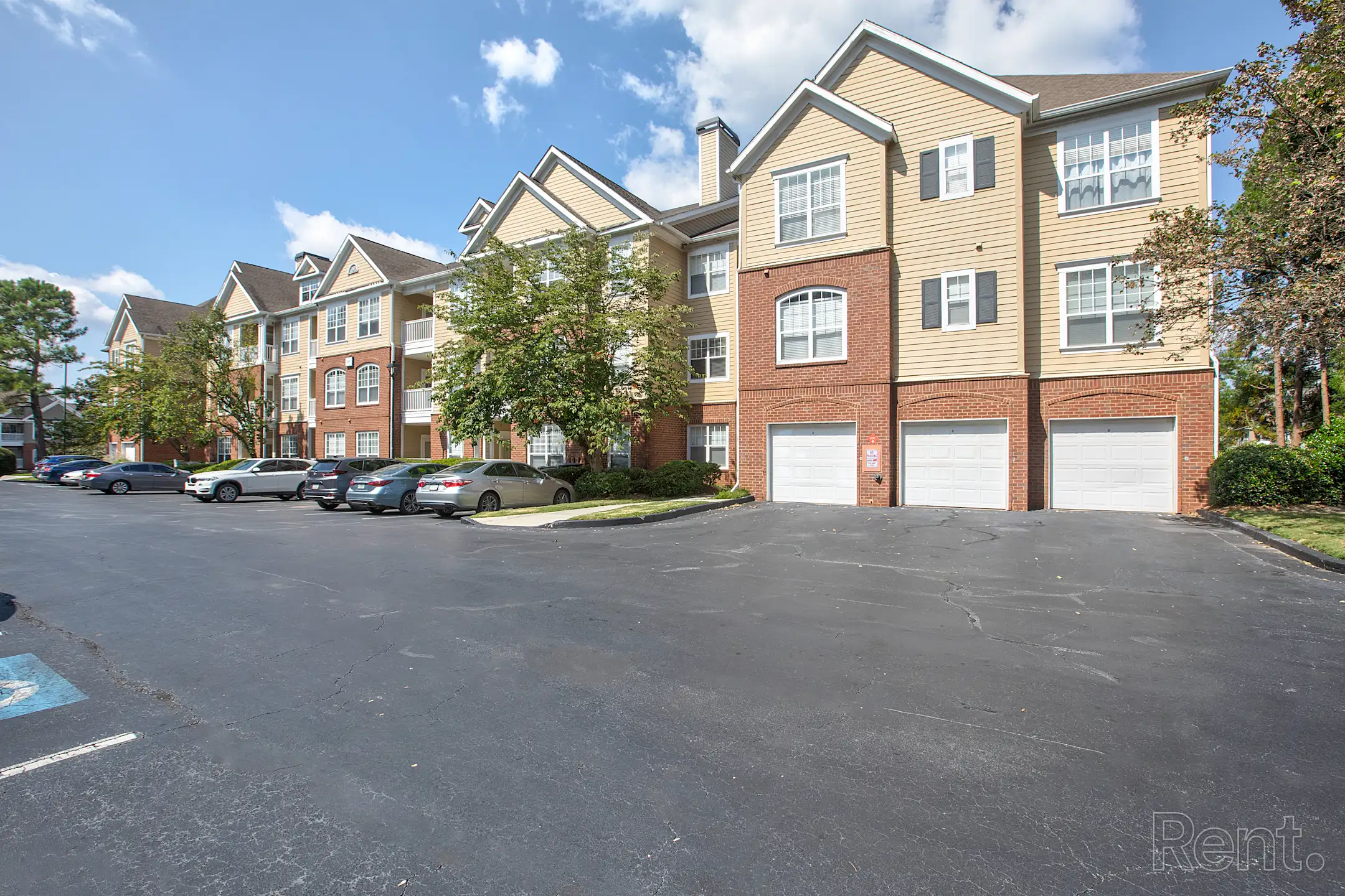 The Flats at North Springs Apartments Atlanta, GA 30328