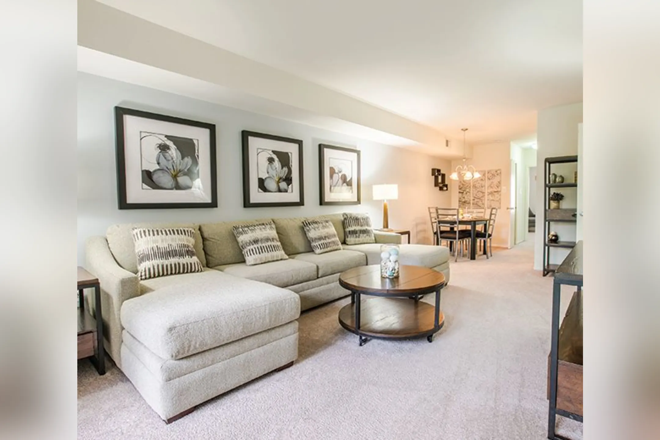 Fox Meadow Apartments and Townhomes 100 Fox Meadow Dr Maple Shade