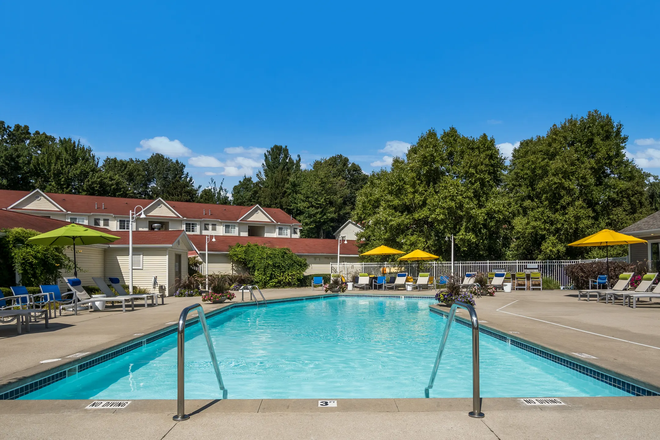 Liv Wildwood 153 S Wildwood Trl Ludington, MI Apartments for Rent