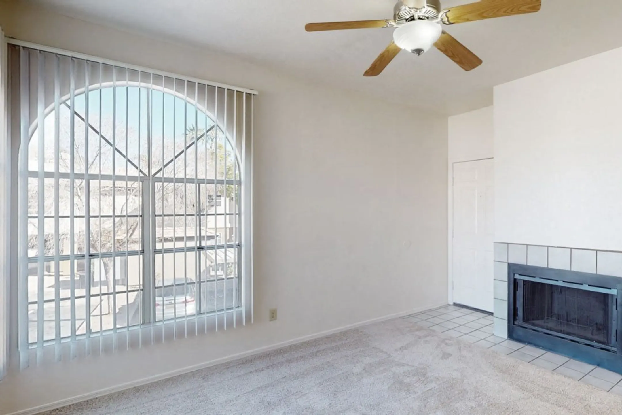 Desert Horizon Apartments Scottsdale, AZ 85254