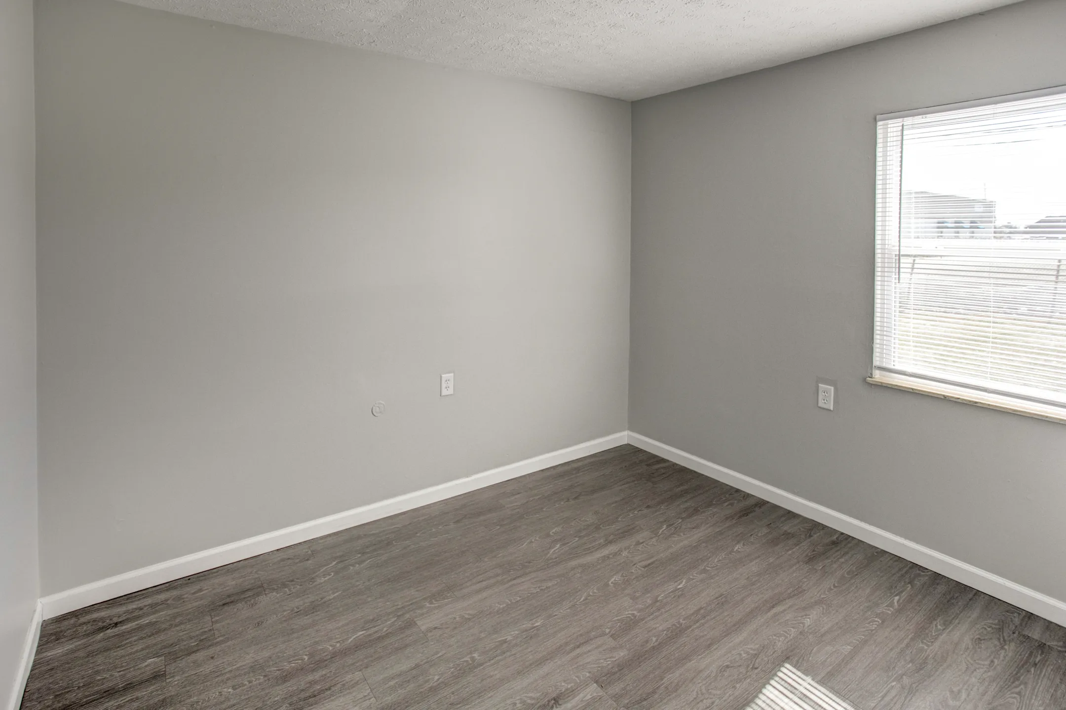 Professional Park 1250 Crescent Heights Rd Marion, OH Apartments