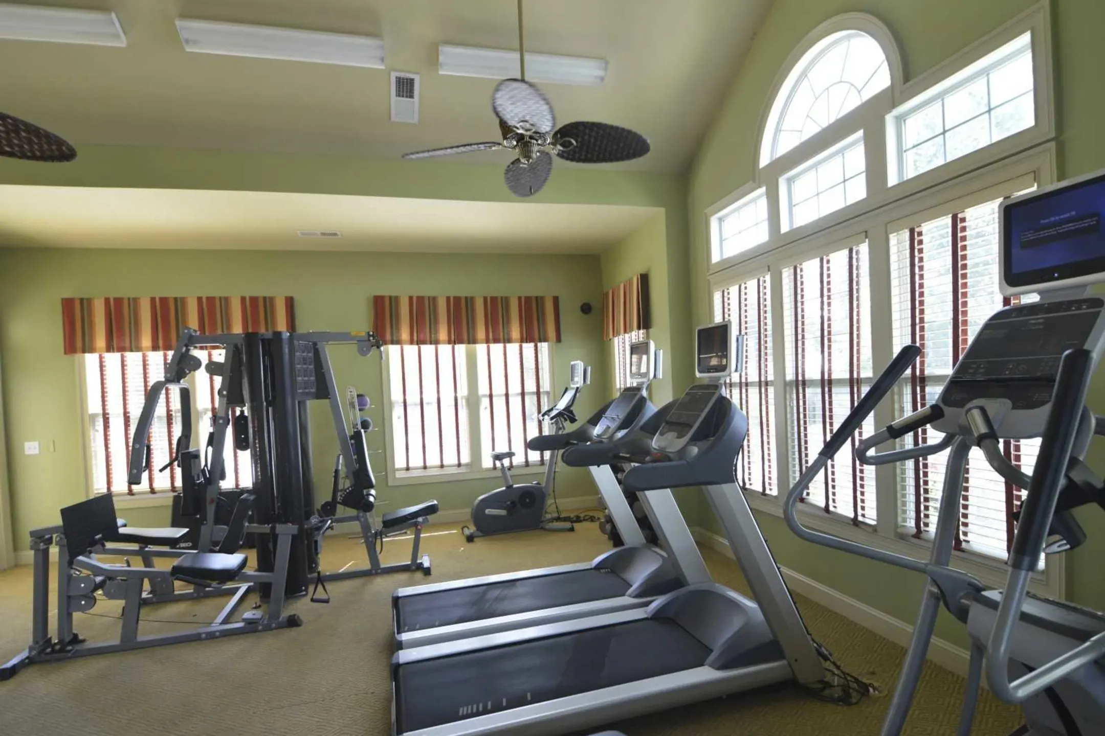 Fitness Weight Room - The Crossings at Nine Mile Road - Pensacola, FL