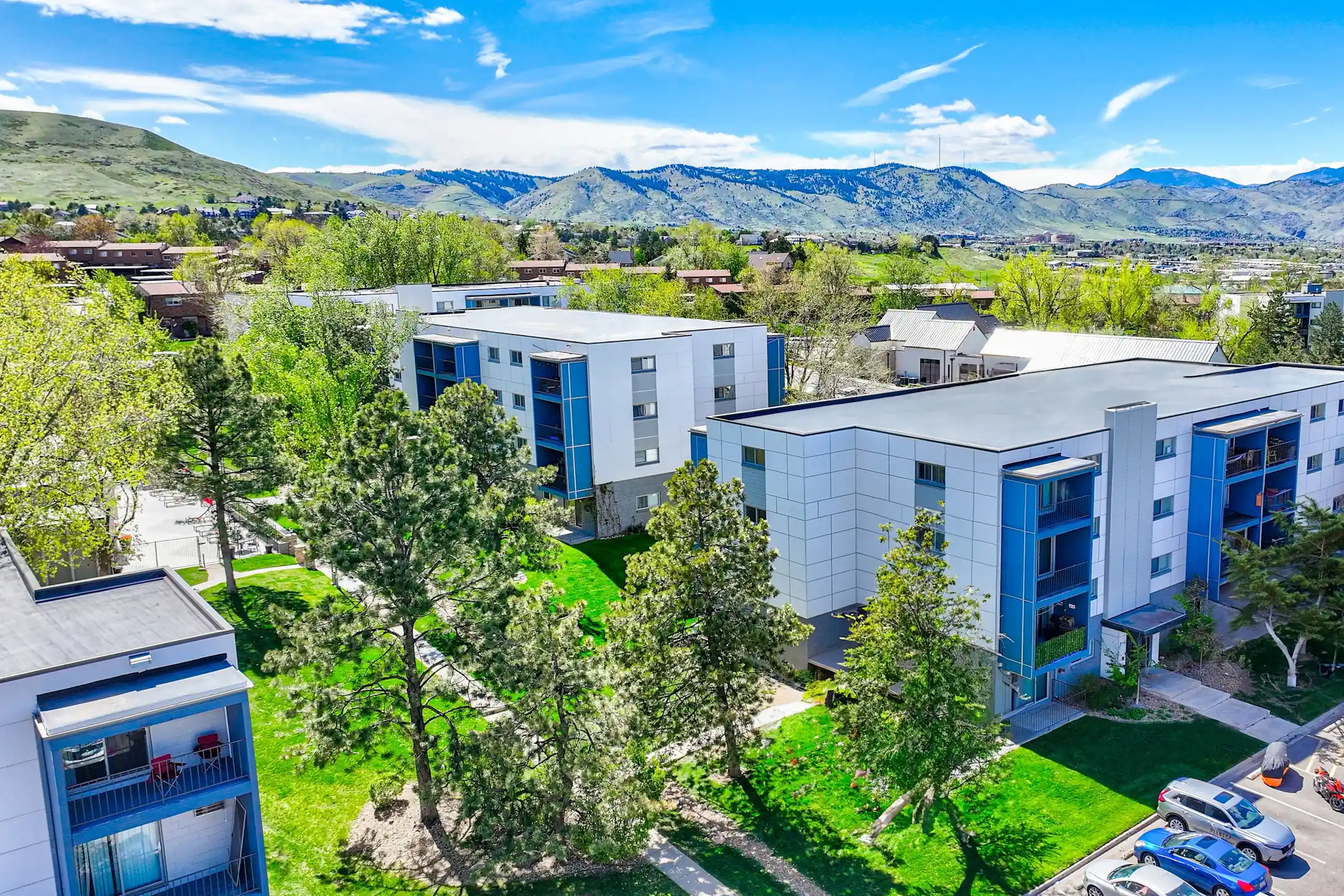 The Summit At Red Rocks Apartments