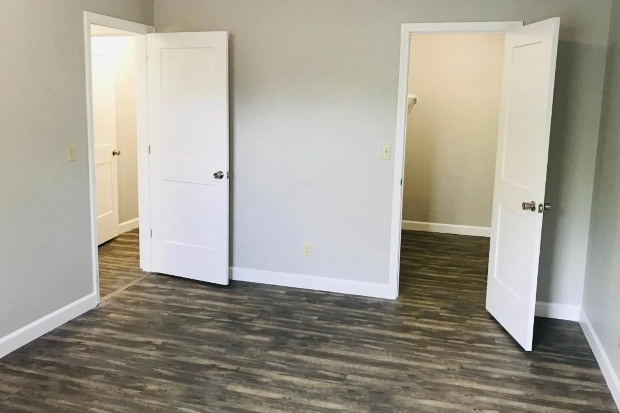 Seven Oaks Apartments 771 Lakeview Dr Henderson, KY Apartments for