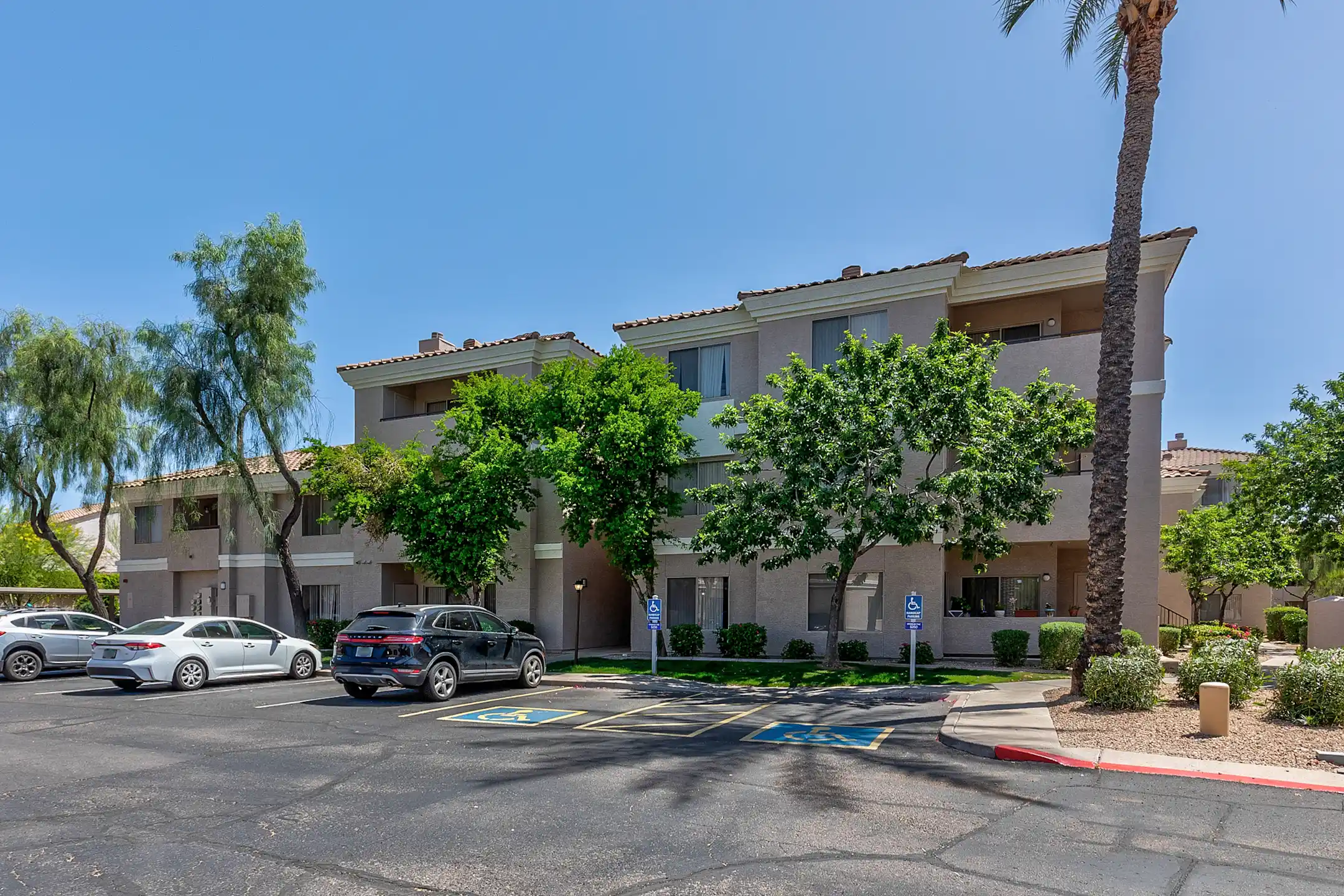 Building - Vintage At Scottsdale - Scottsdale, AZ