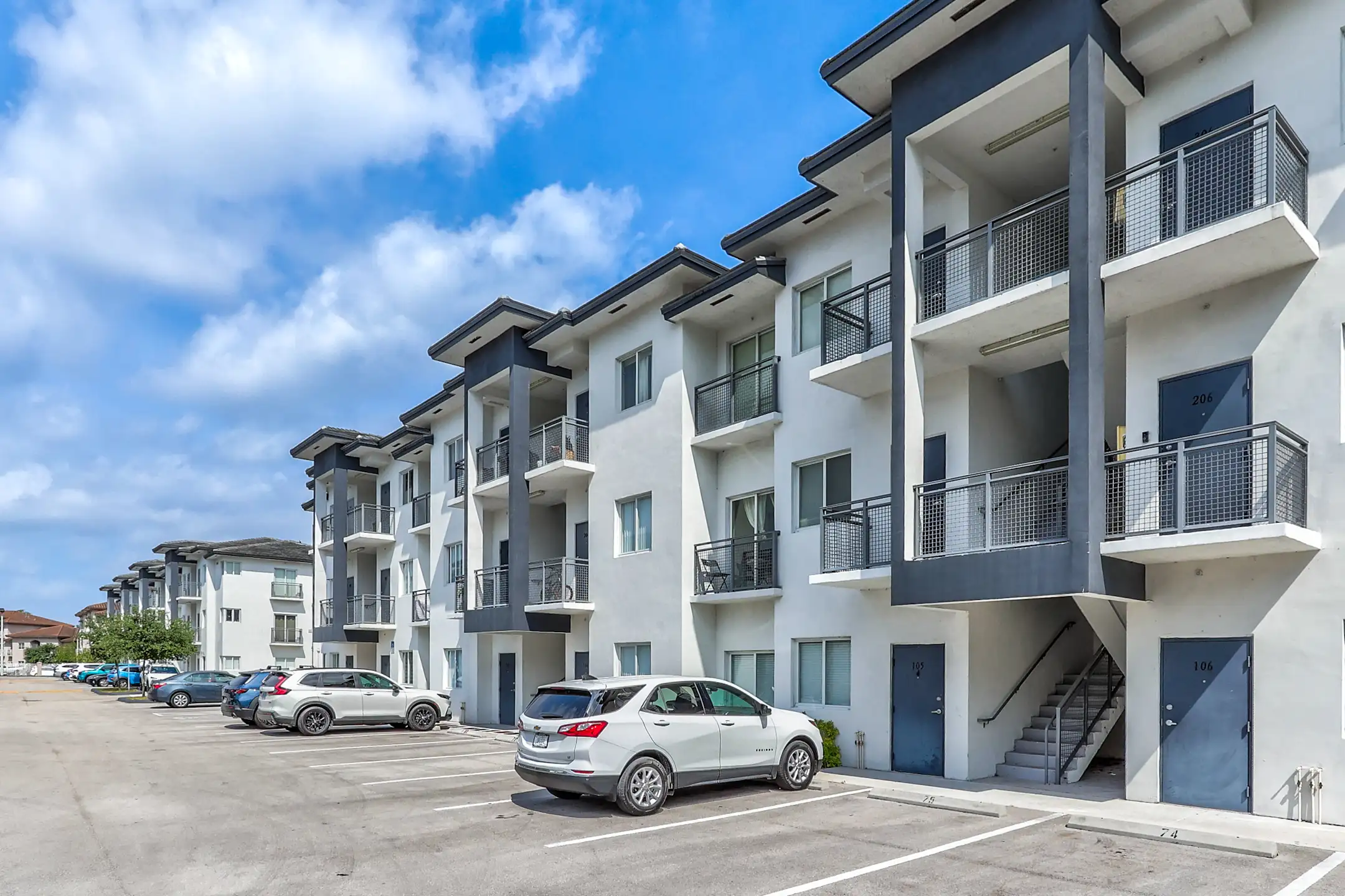 Las Vistas at Amelia Apartments Hialeah, FL 33014