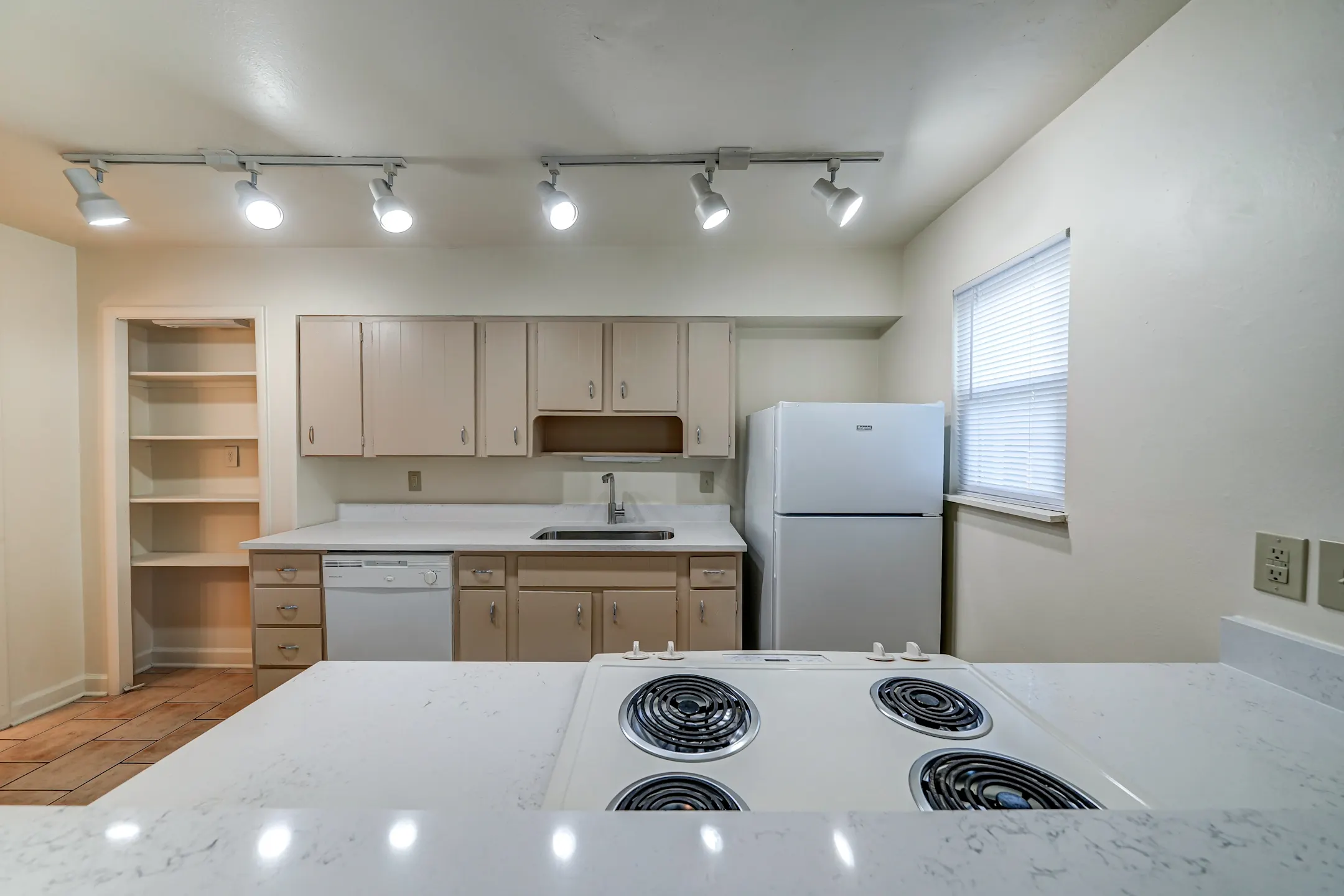 Broad Ripple Trails 5220 Luzzane Ln Indianapolis, IN Apartments for