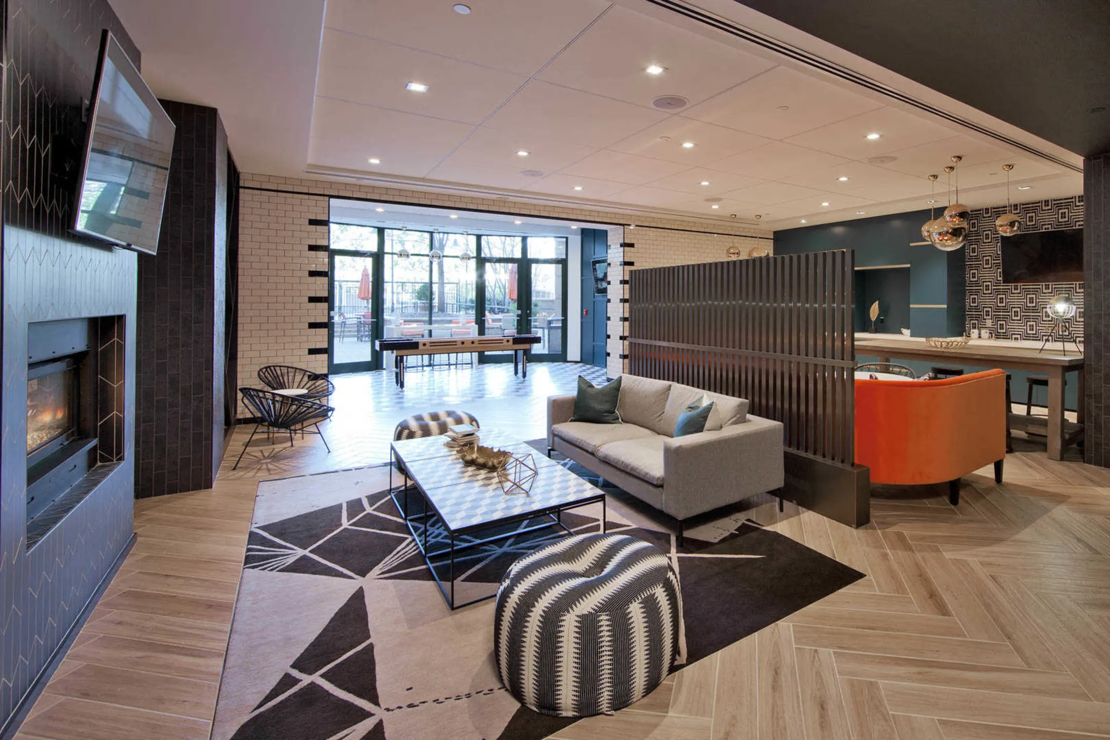 2201 Wilson Apartments Arlington, VA 22201