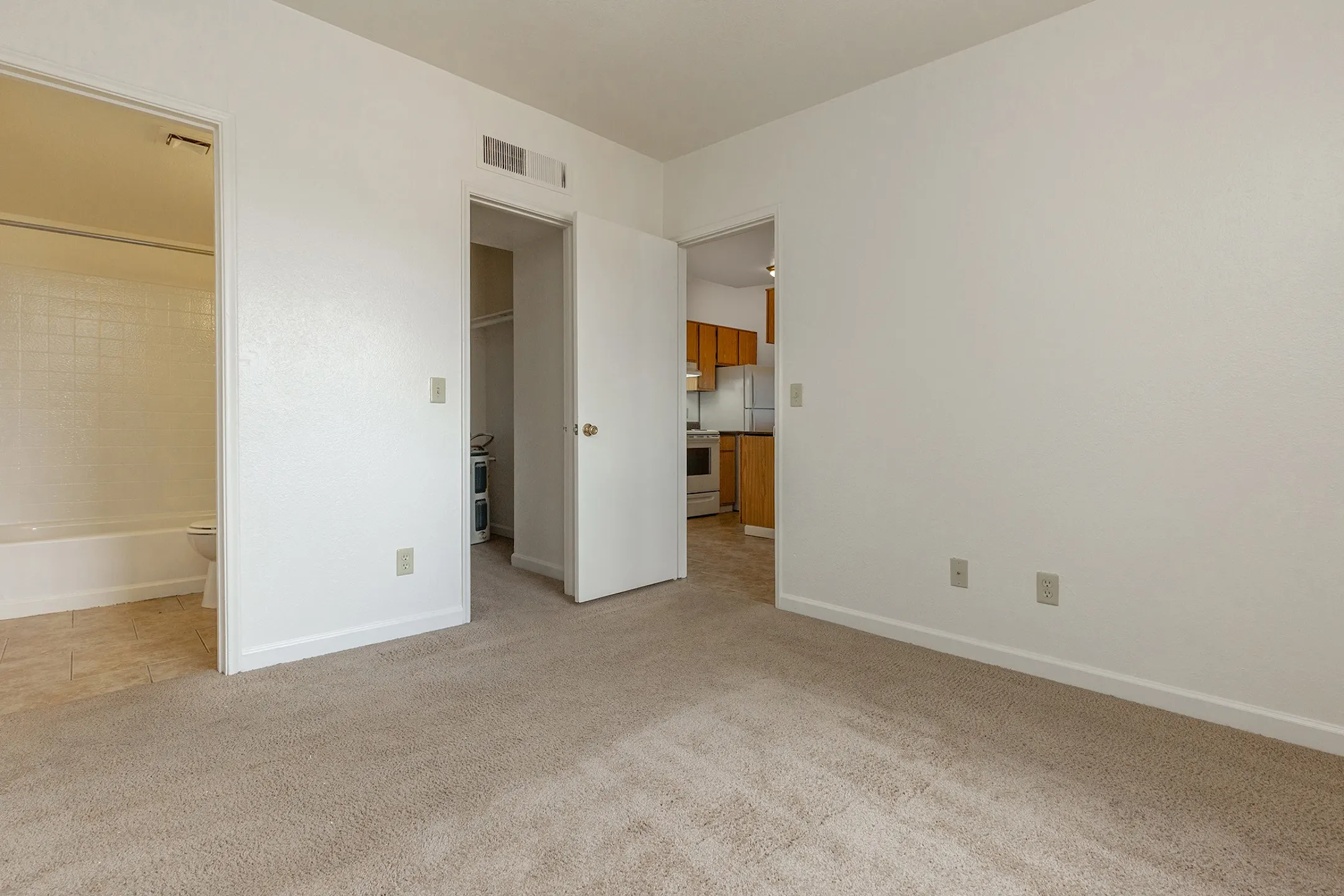 Juniper Canyon Apartments - 3055 N Flowing Wells Rd | Tucson, AZ ...