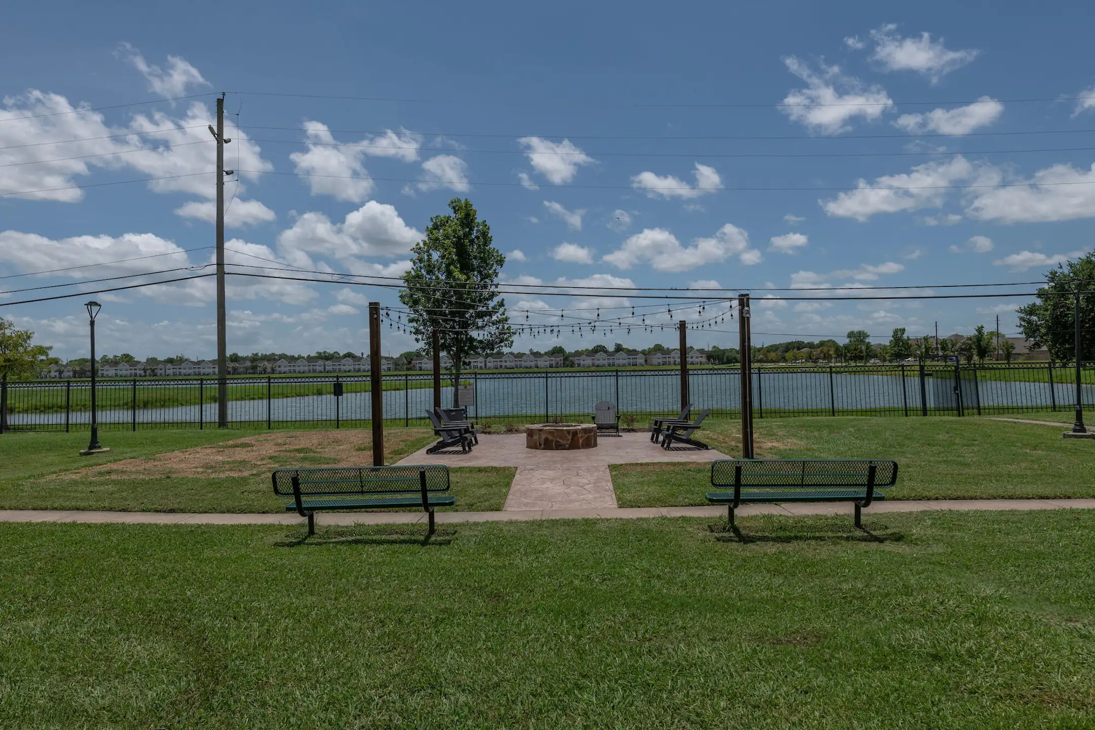 2800 Tranquility Apartments Pearland, TX 77584