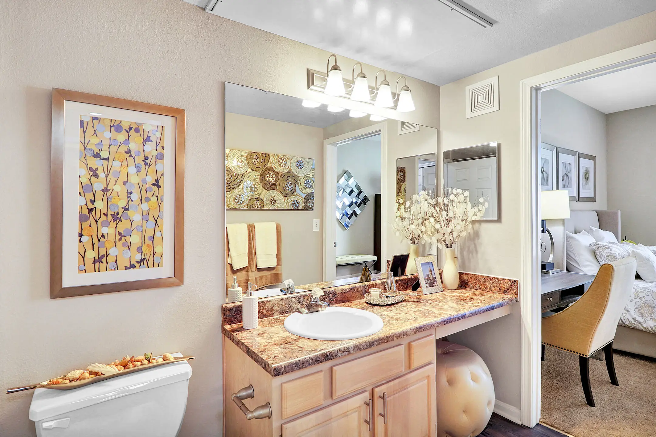 The Vintage At Zona Rosa 8811 Congress Avenue Kansas City, MO