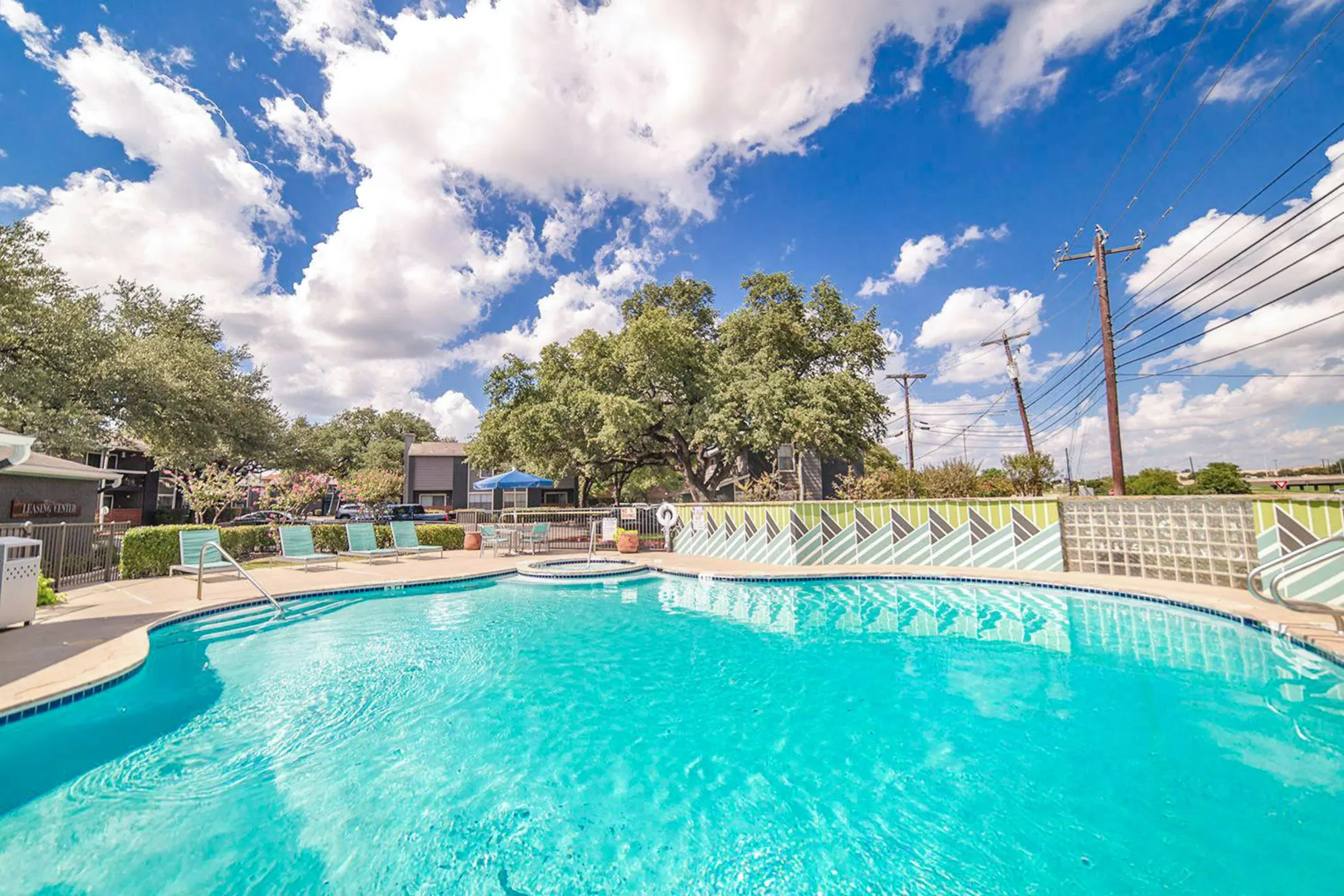 Pool - Evolve at Arboretum - Austin, TX