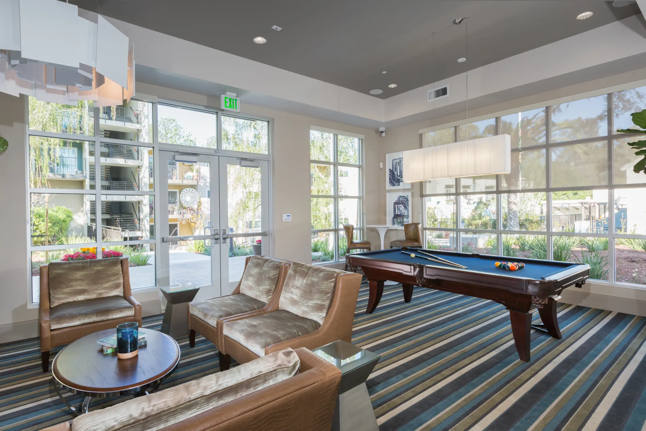 Vivere Apartments Los Gatos, CA 95032