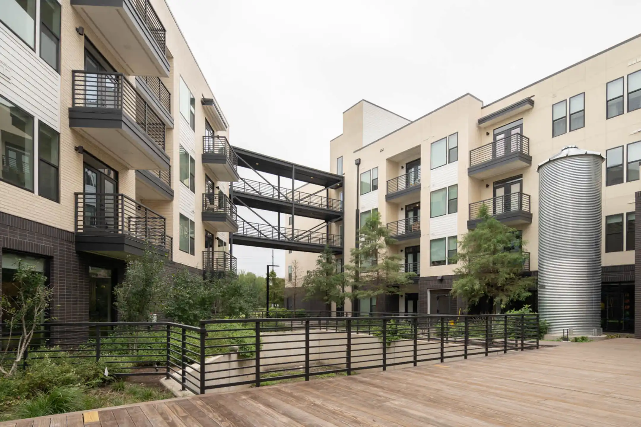 The Weaver Apartments Austin, TX 78702