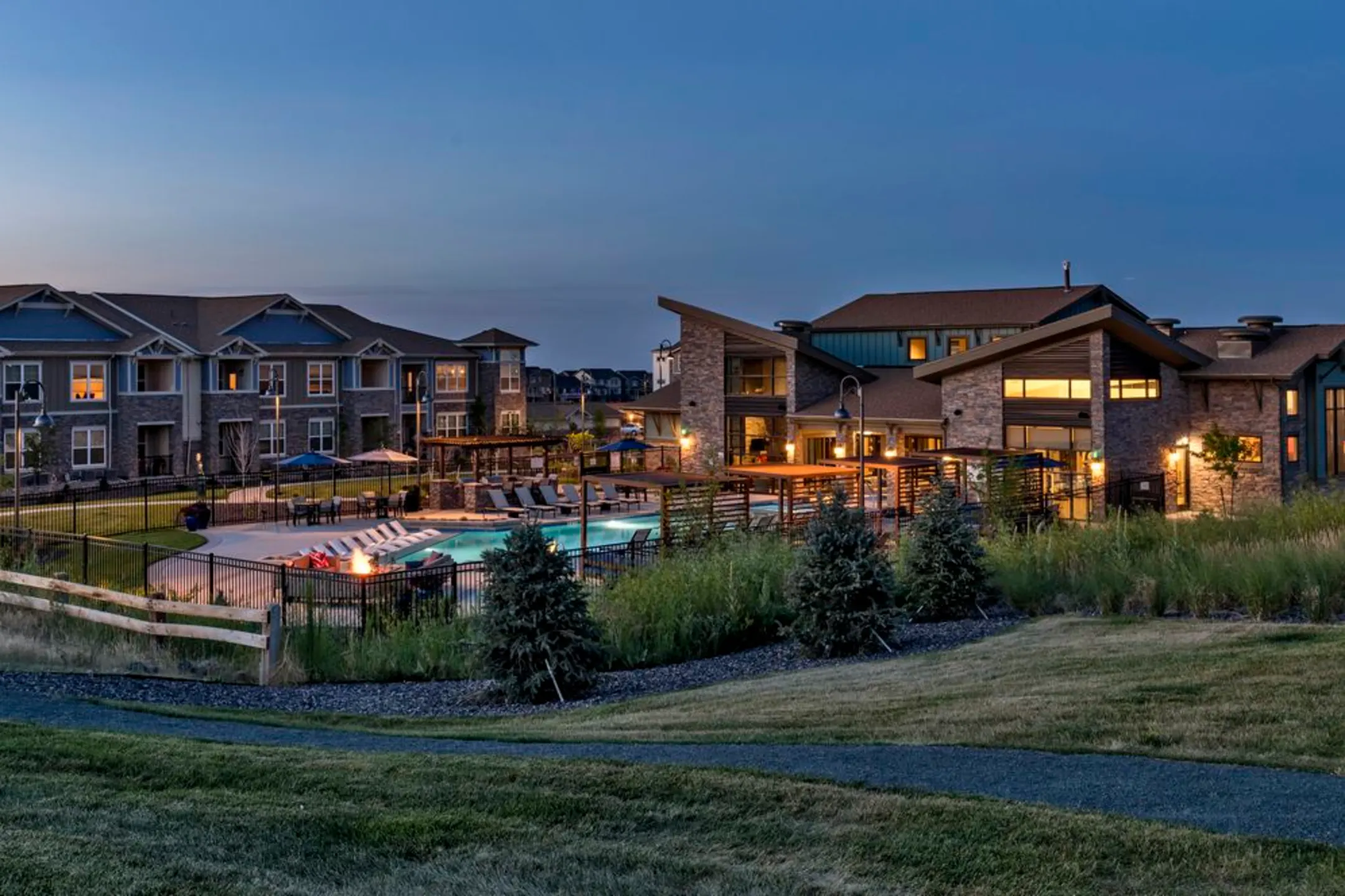 Avalon Southlands 6855 S Langdale St Aurora, CO Apartments for Rent