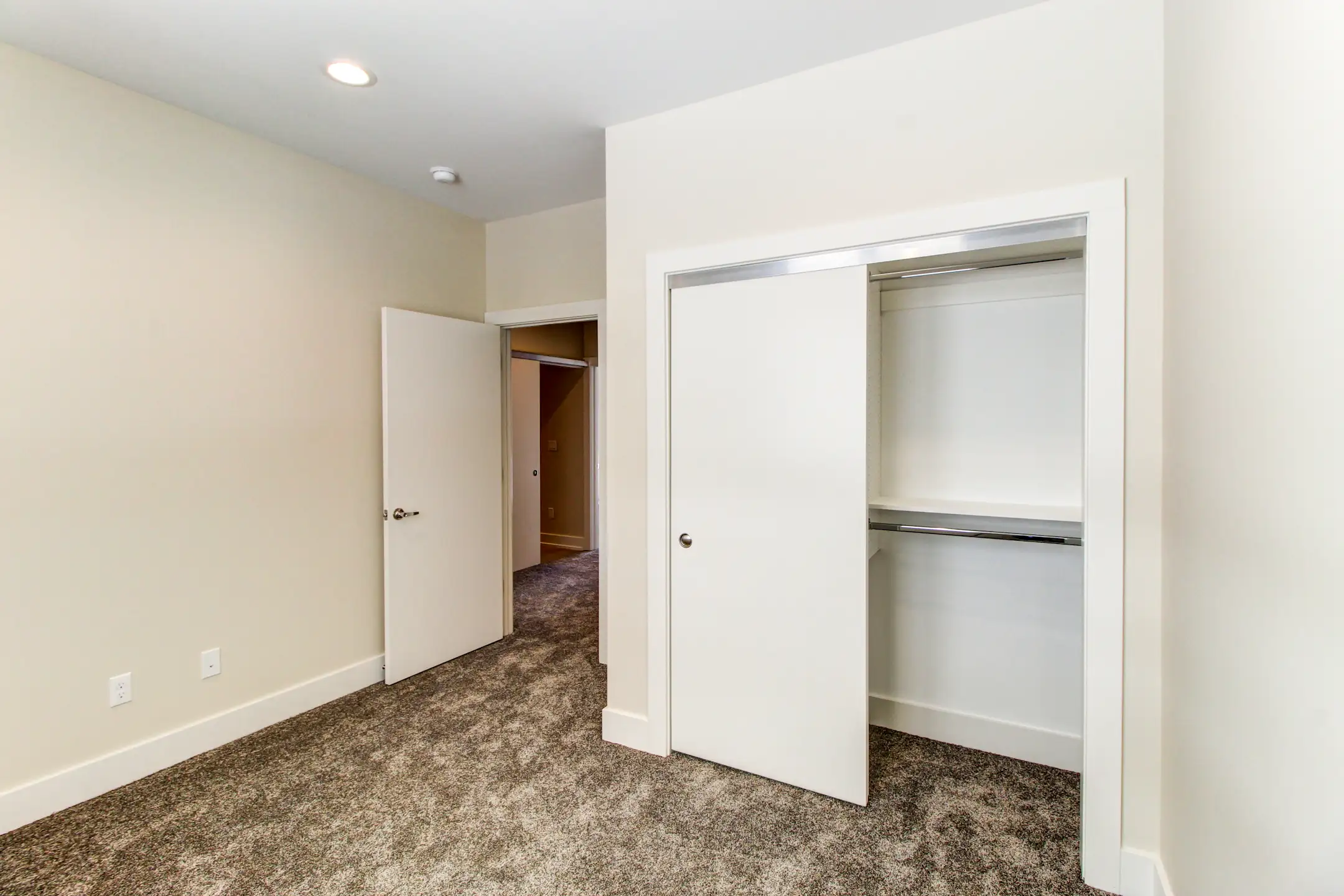 Portview Townhomes Condos Grand Rapids, MI 49512