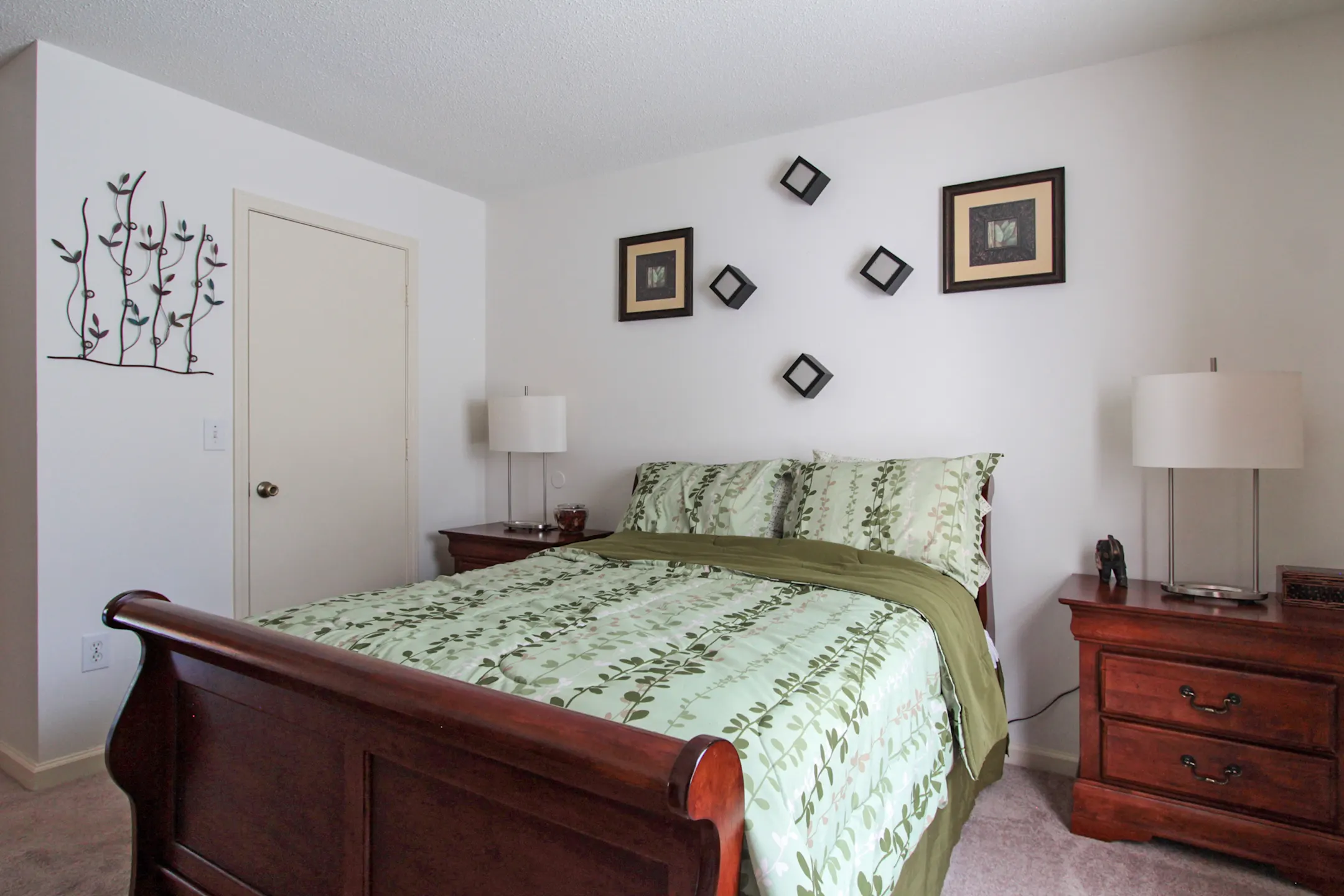 Garners Crossing Apartments 7651 Garners Ferry Rd Columbia, SC