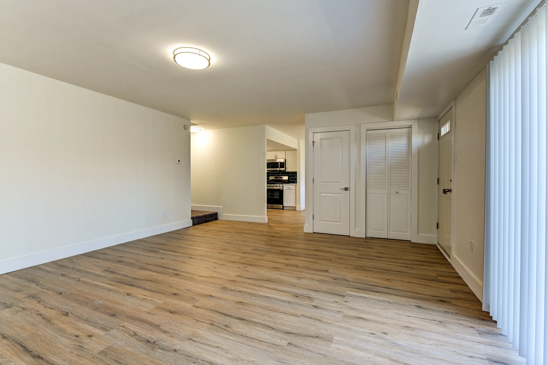 Racquet Club Apartments & Townhomes 1970 Rodgers Rd. Levittown, PA