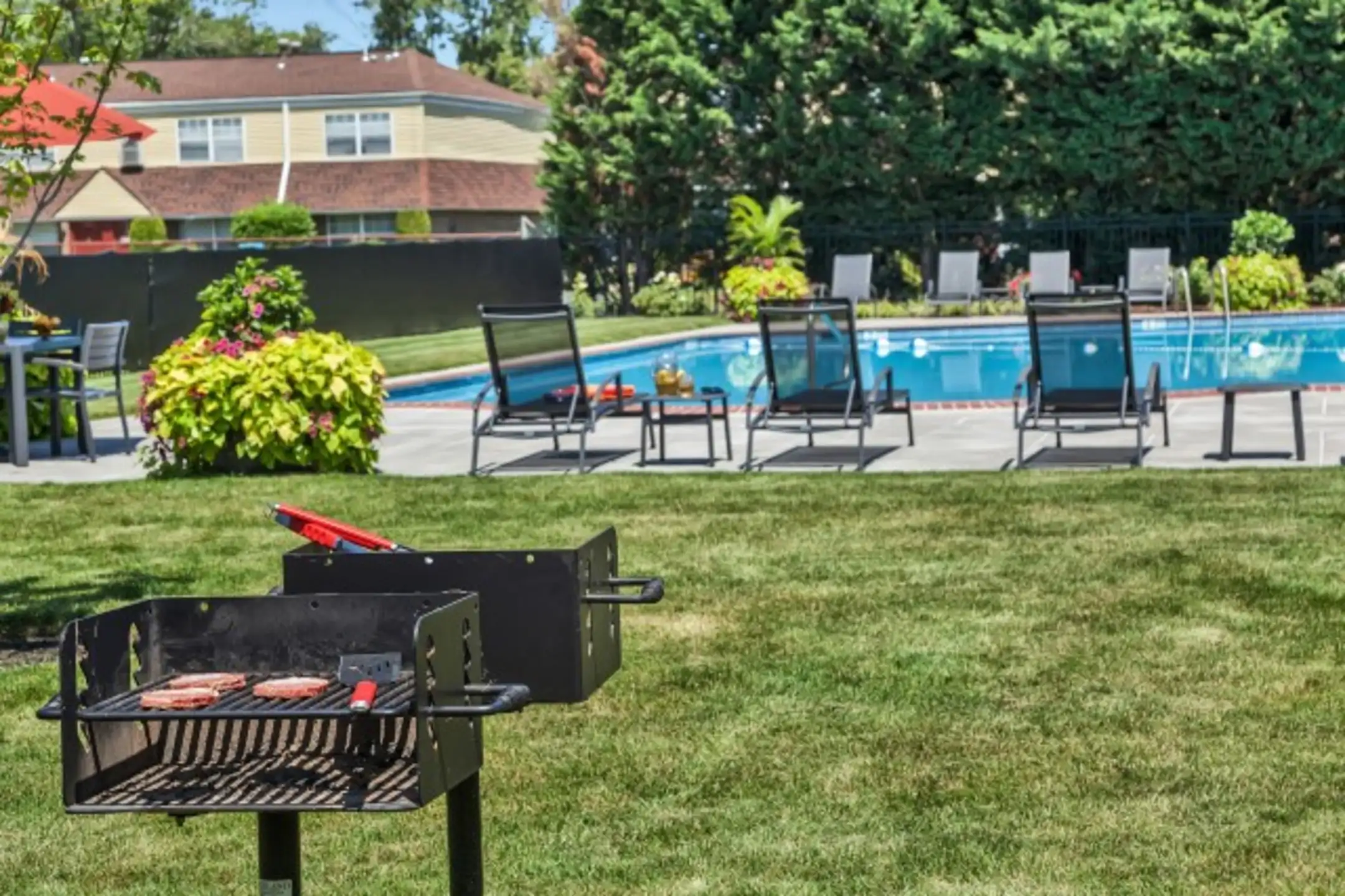 Kingsrow Apartment Homes 500 Chews Landing Rd Lindenwold, NJ