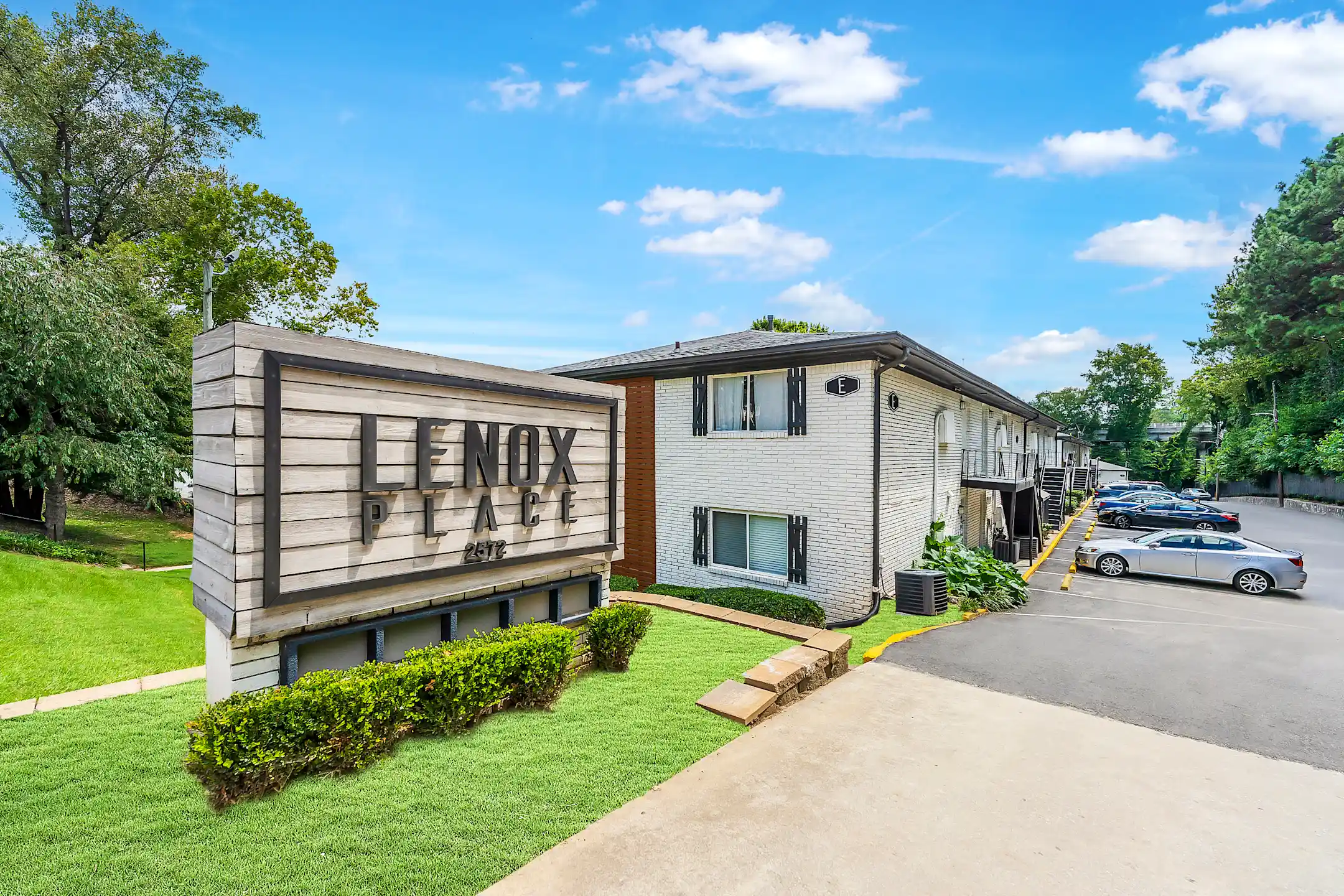 Lenox Place 2572 Lenox Rd Ne Atlanta, GA Apartments for Rent Rent.