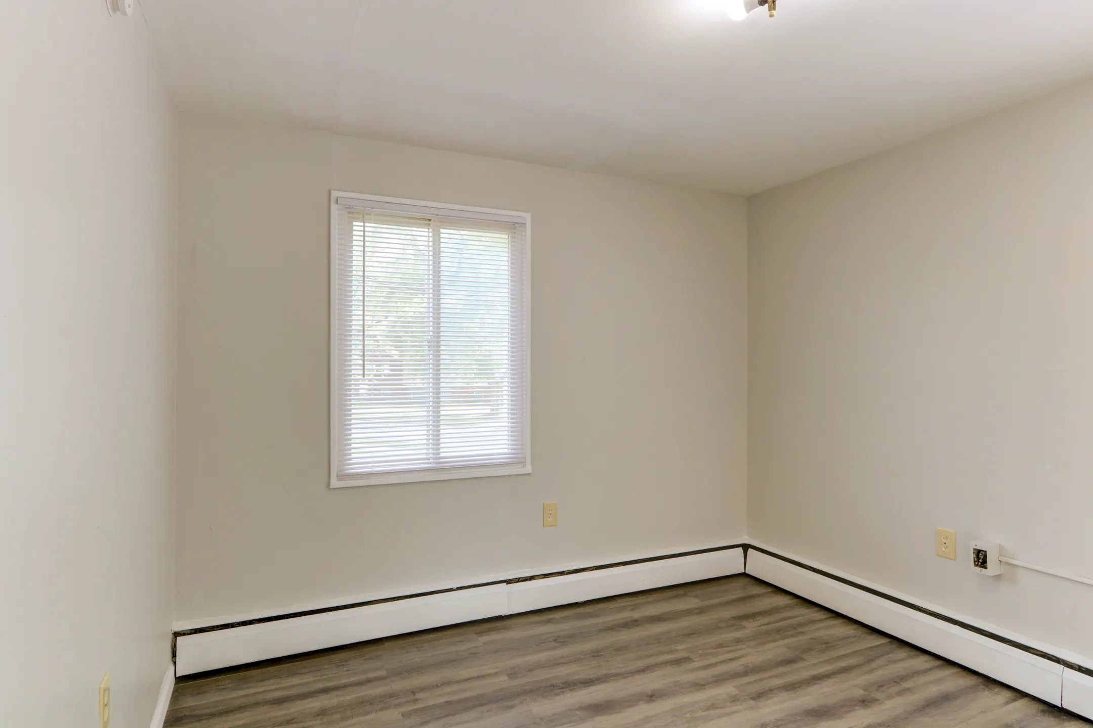 Seneca Oaks Apartments Apartments Youngstown, OH 44505