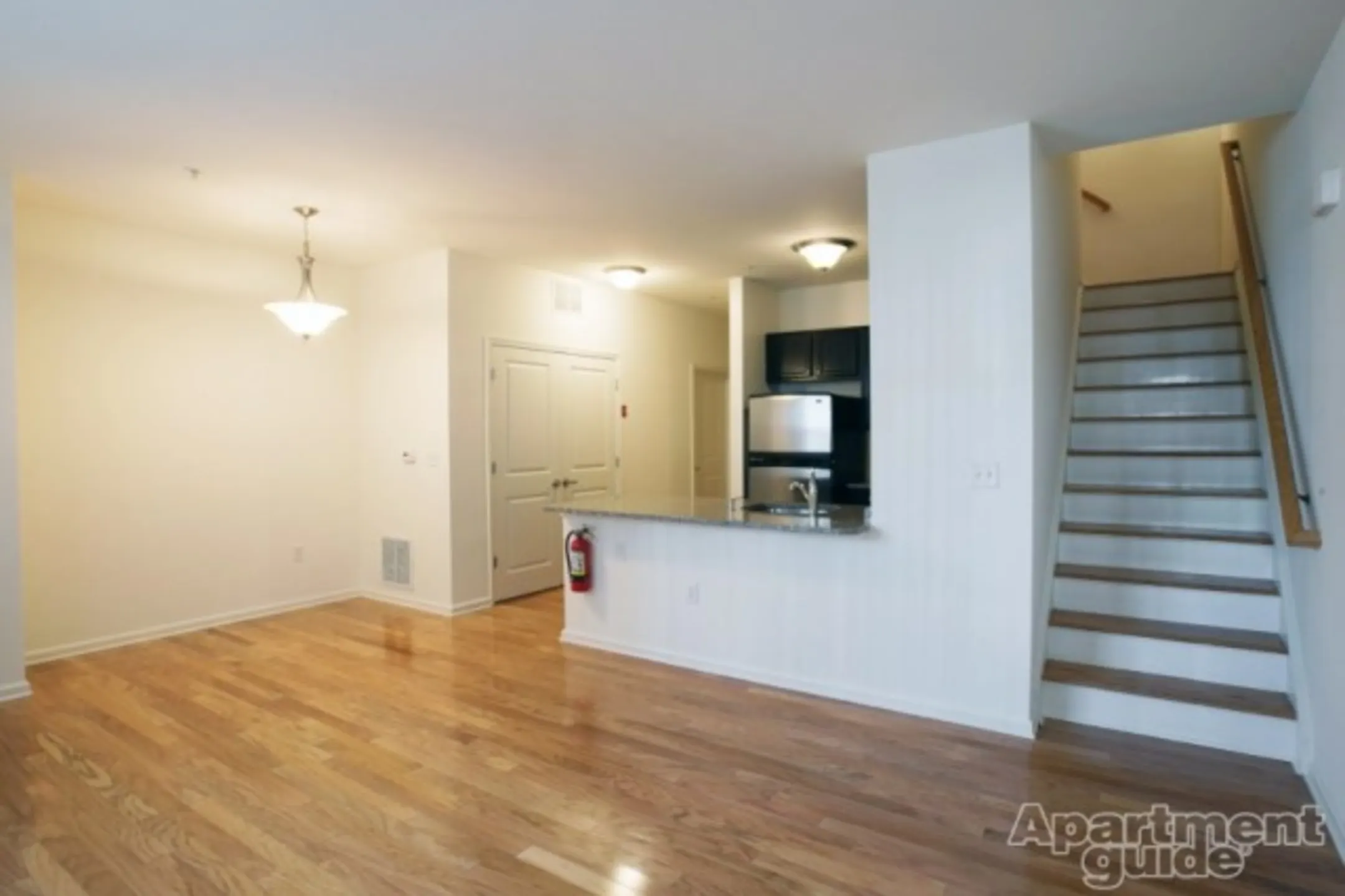 Gateway at Carteret Apartments Carteret, NJ 07008