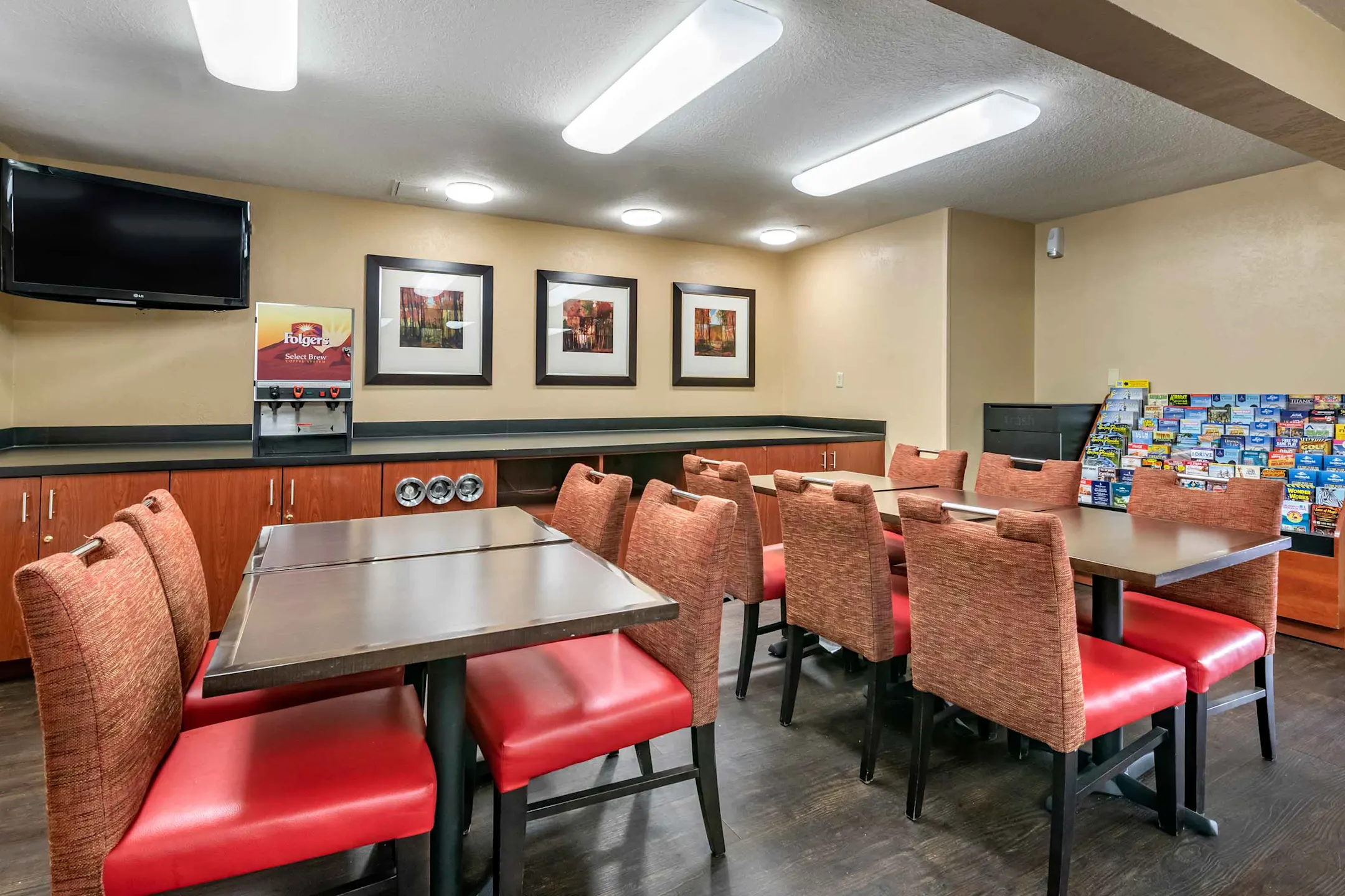 Dining Room - Furnished Studio - Orlando - Maitland - Summit Tower Blvd - Orlando, FL