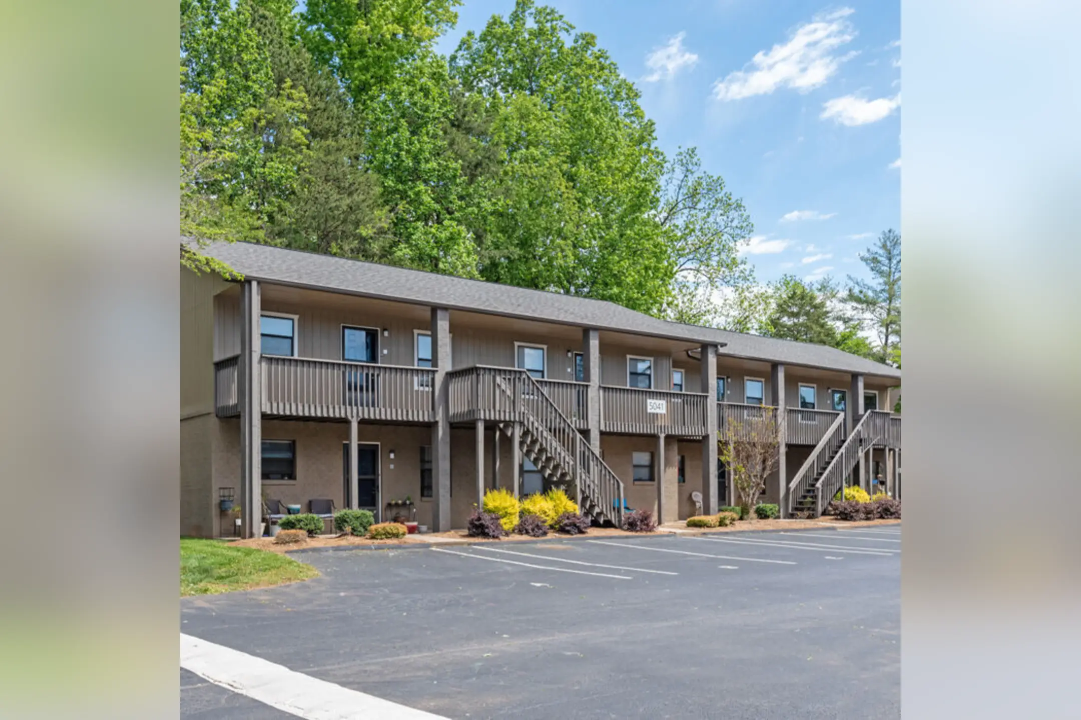 The Cove Apartments WinstonSalem, NC 27105