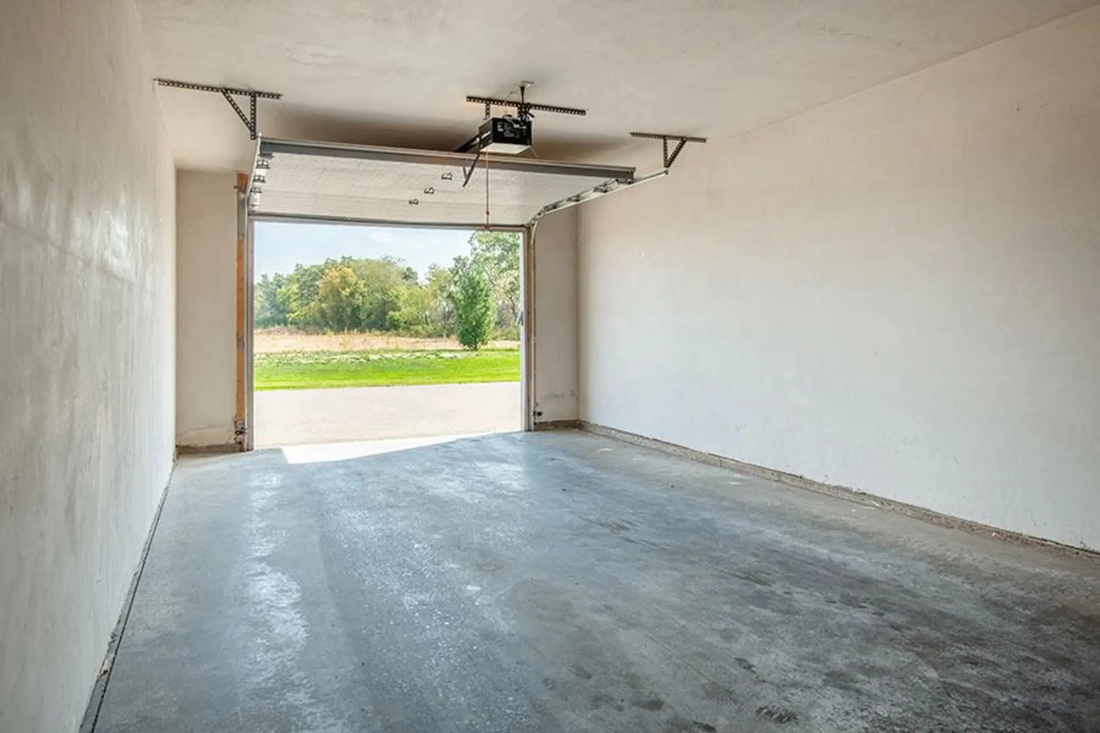 Heritage Farm 828 Commons Cir Plover, WI Apartments for Rent Rent.