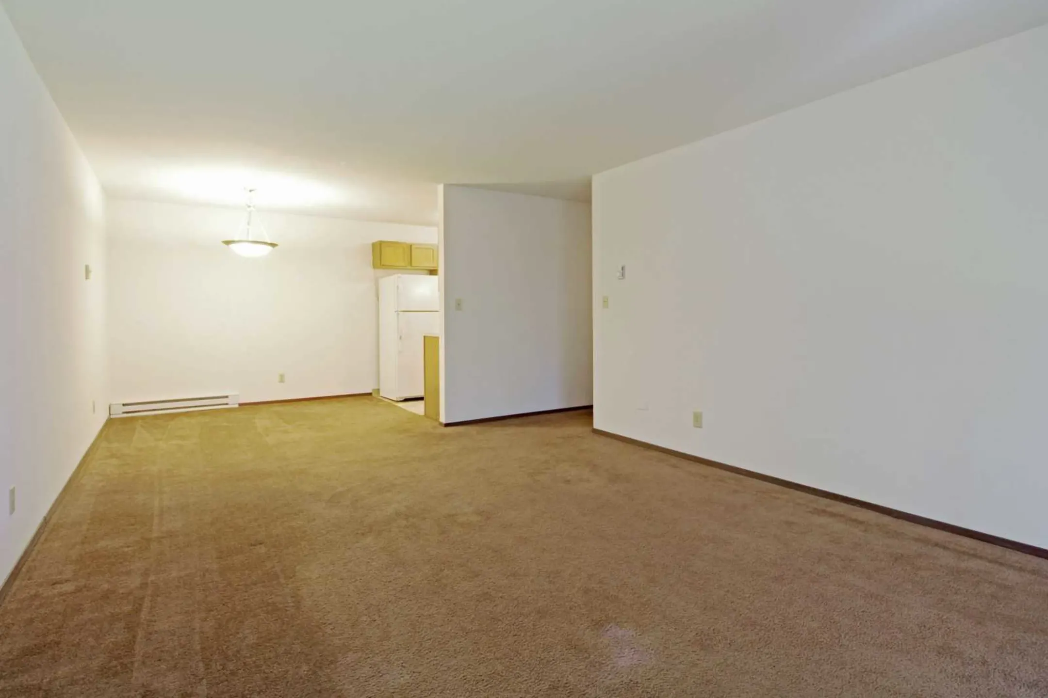 Living Room - Riverwood Court Apartments - Milwaukee, WI