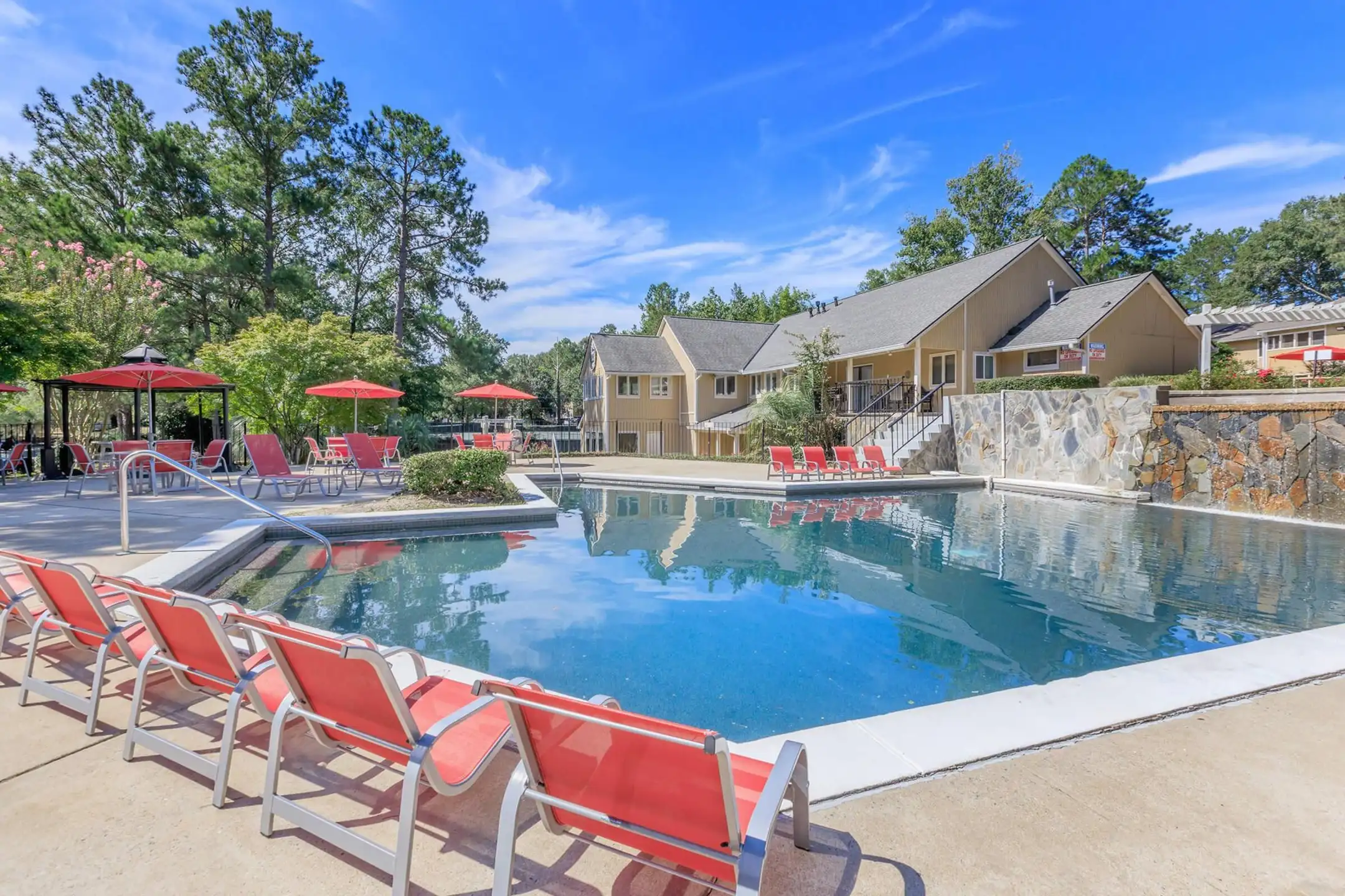 Pool - Hampton Place Apartments - Columbus, GA