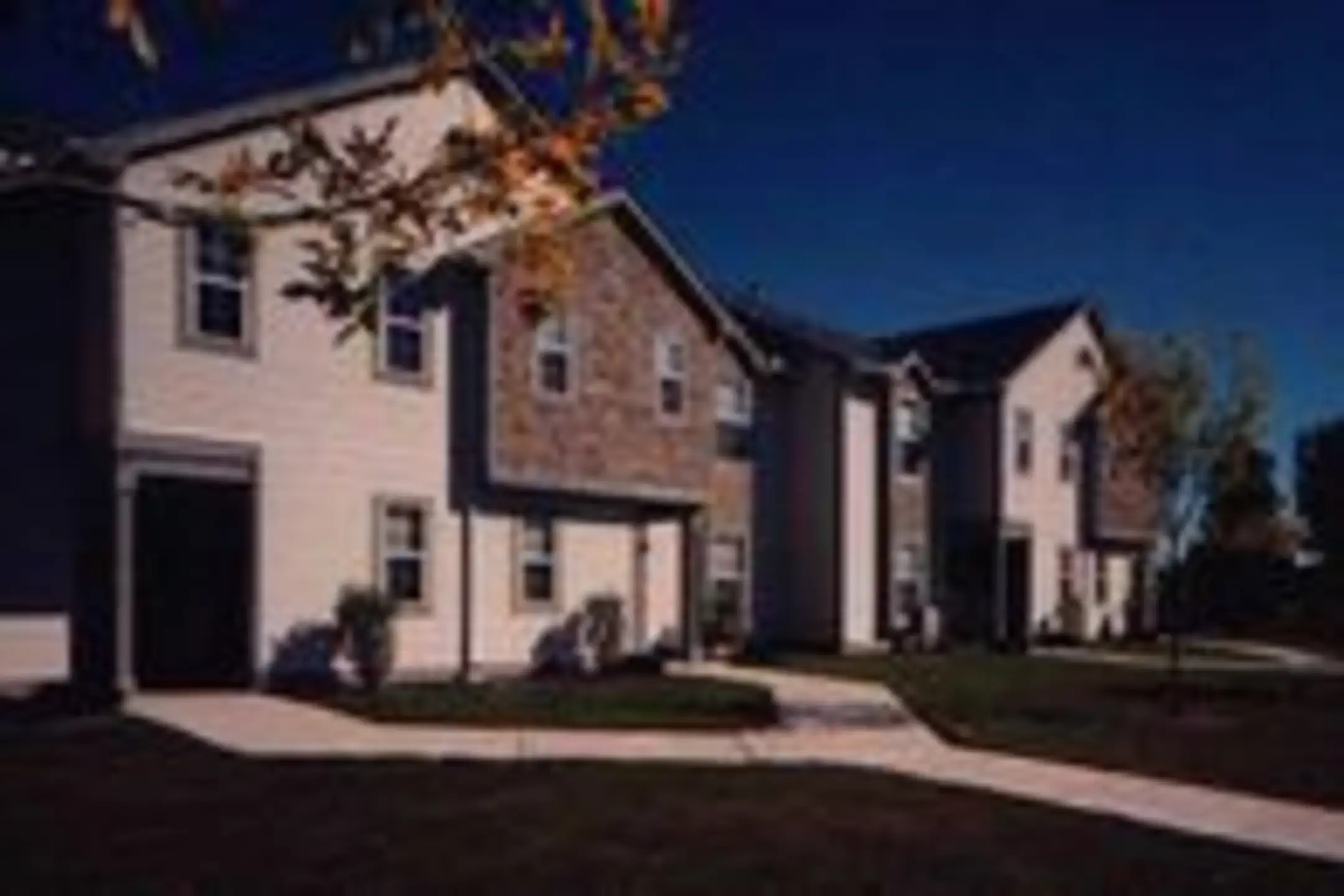 Pineshores Apartments 3360 N Linden Rd Flint, MI Apartments for