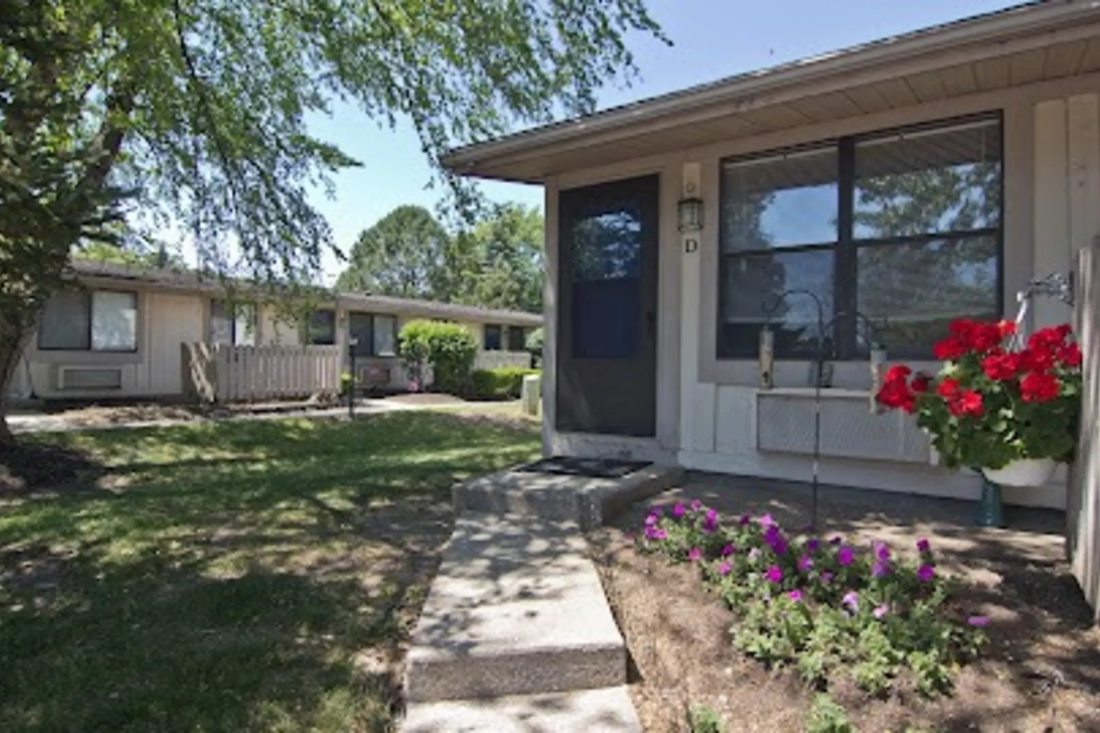 Ridgewood Apartments 2729 Ridgewood Dr Elkhart, IN Apartments for Rent Rent.