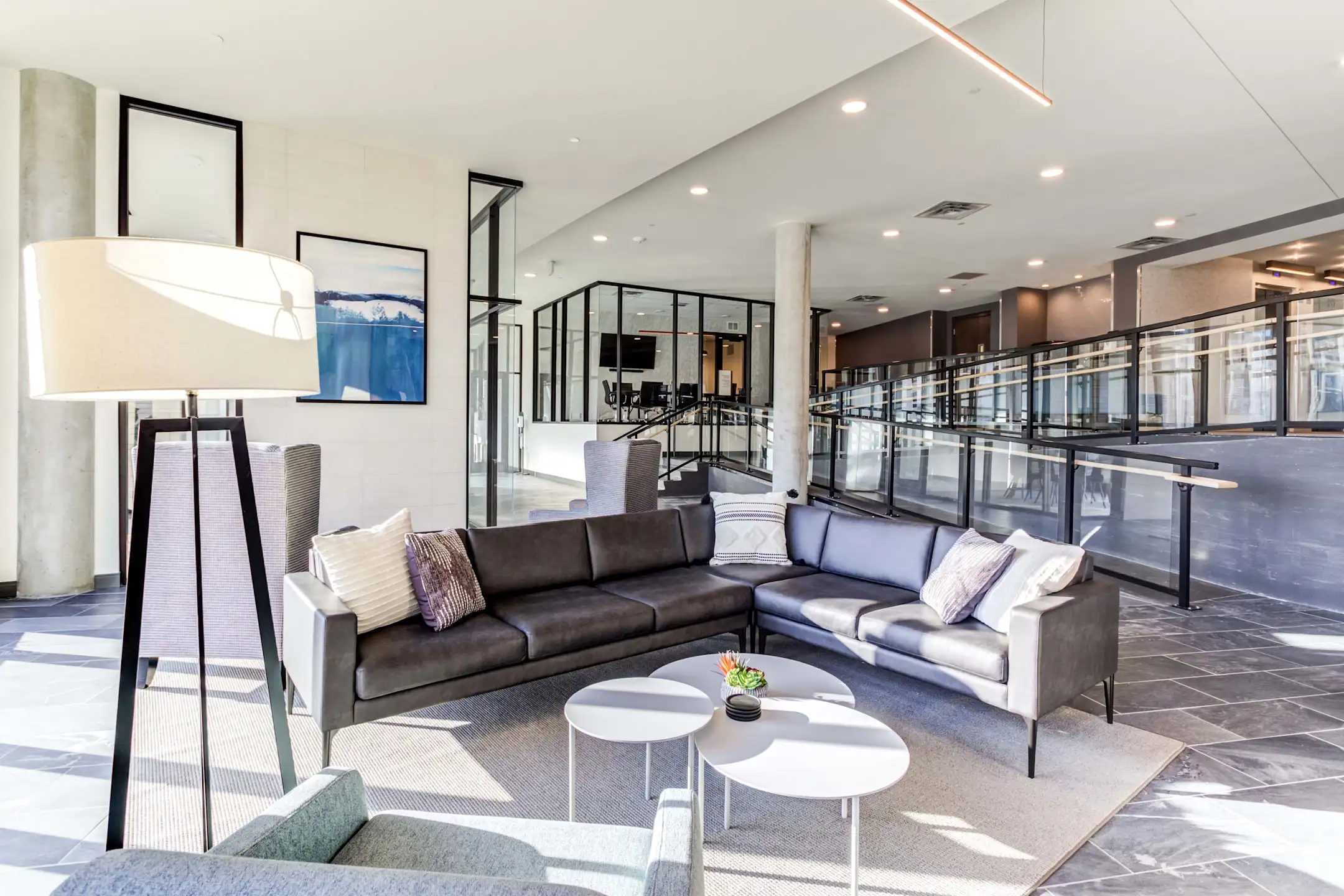 Living Room - Millennium Edina - Edina, MN