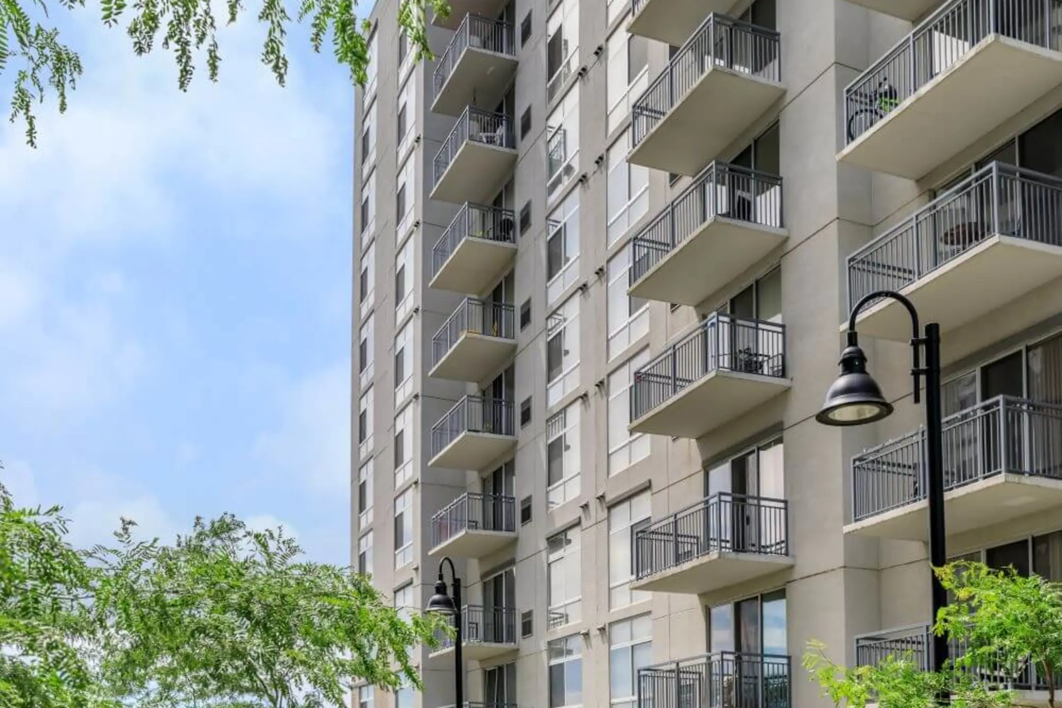 Infinity Harbor Point Apartments Stamford, CT 06902