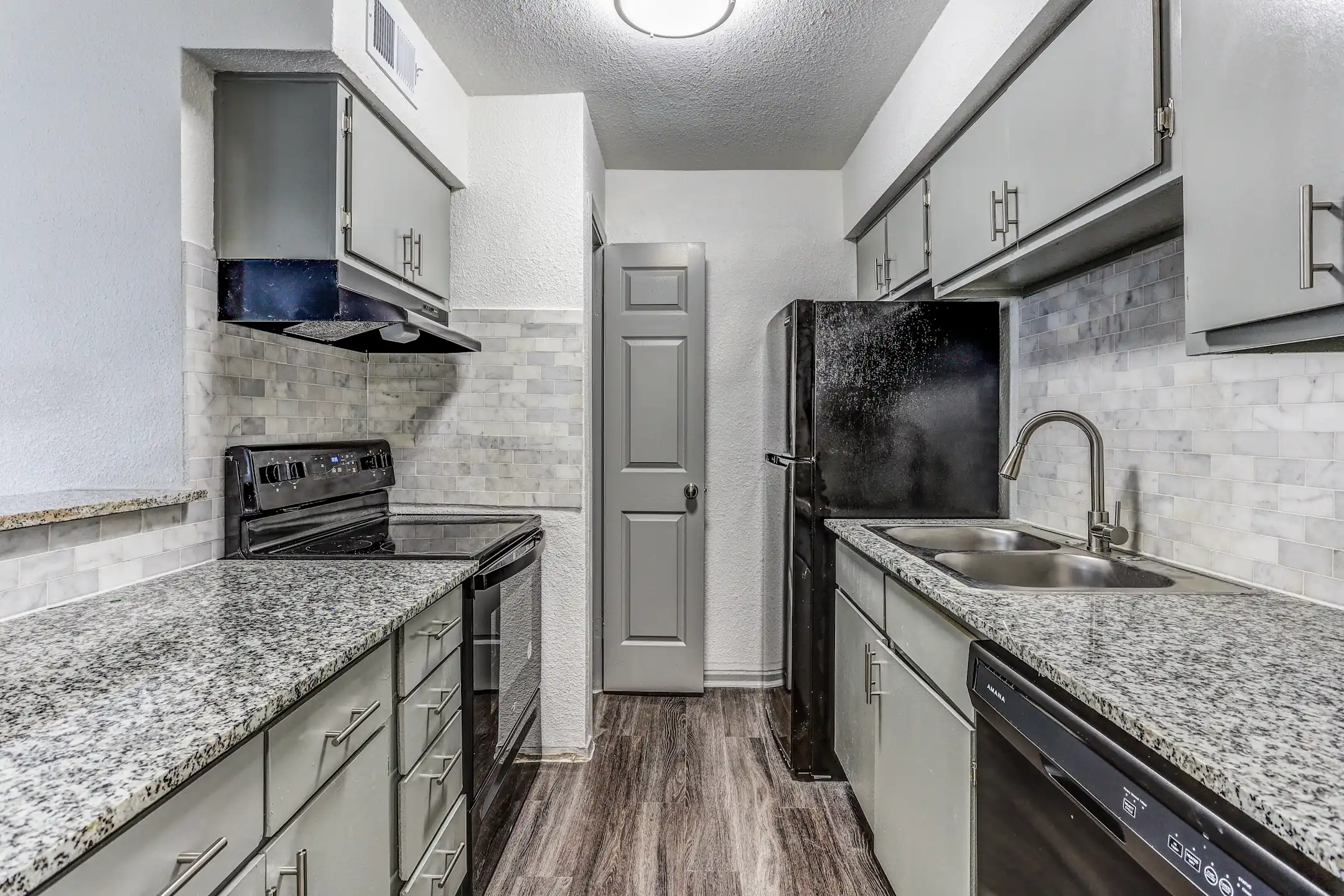 Kitchen - Shadow Creek - Houston, TX