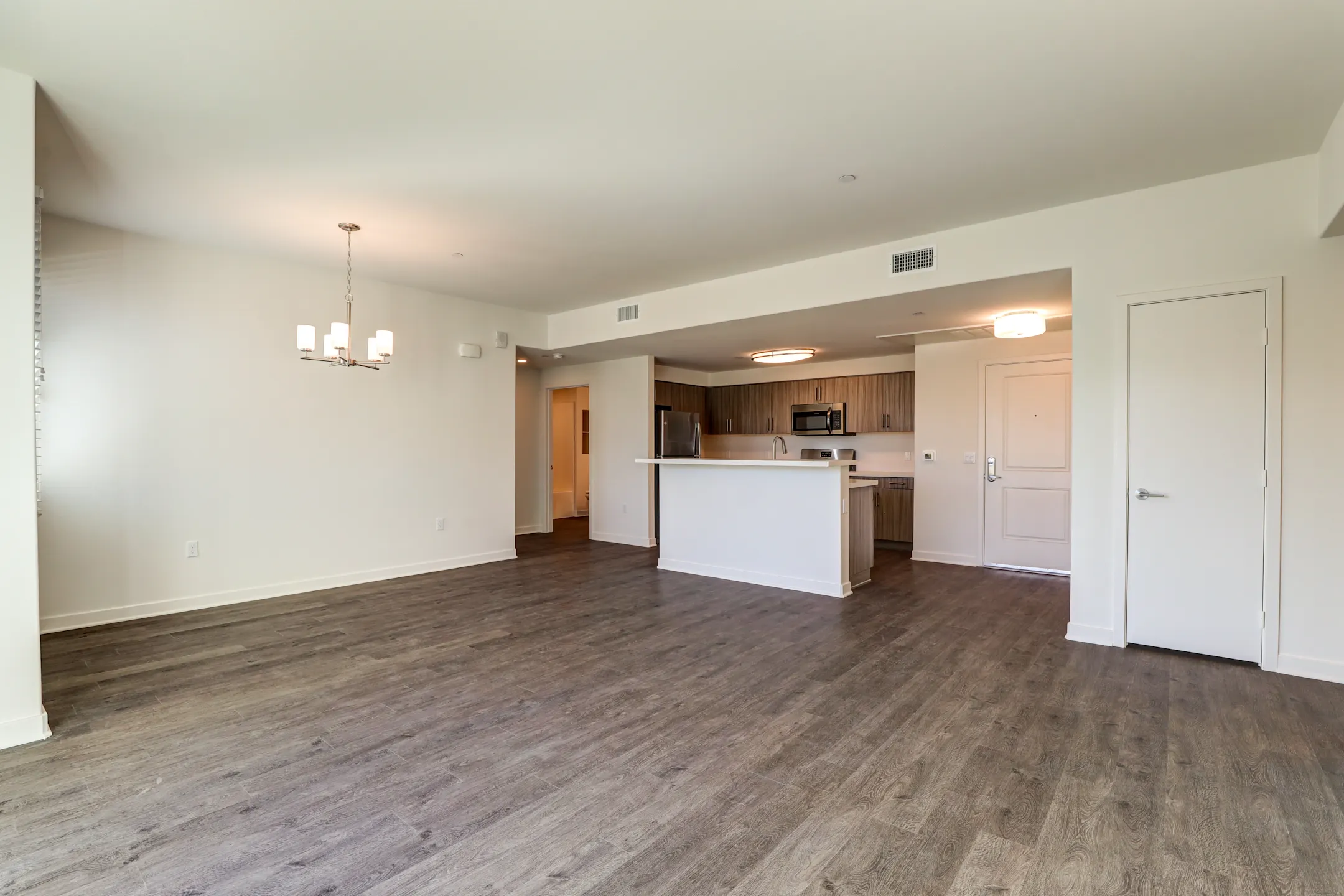 Rendezvous Apartments 30075 Rancho California Road Temecula, CA