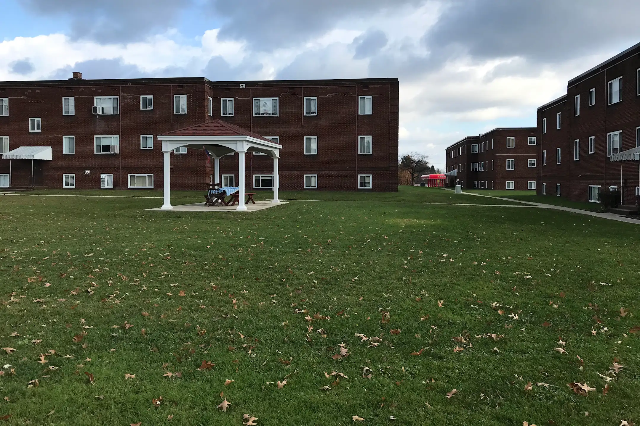 Edward's Hill & Norwood Gardens Apartments 1781 Goucher Street Johnstown, PA Apartments for