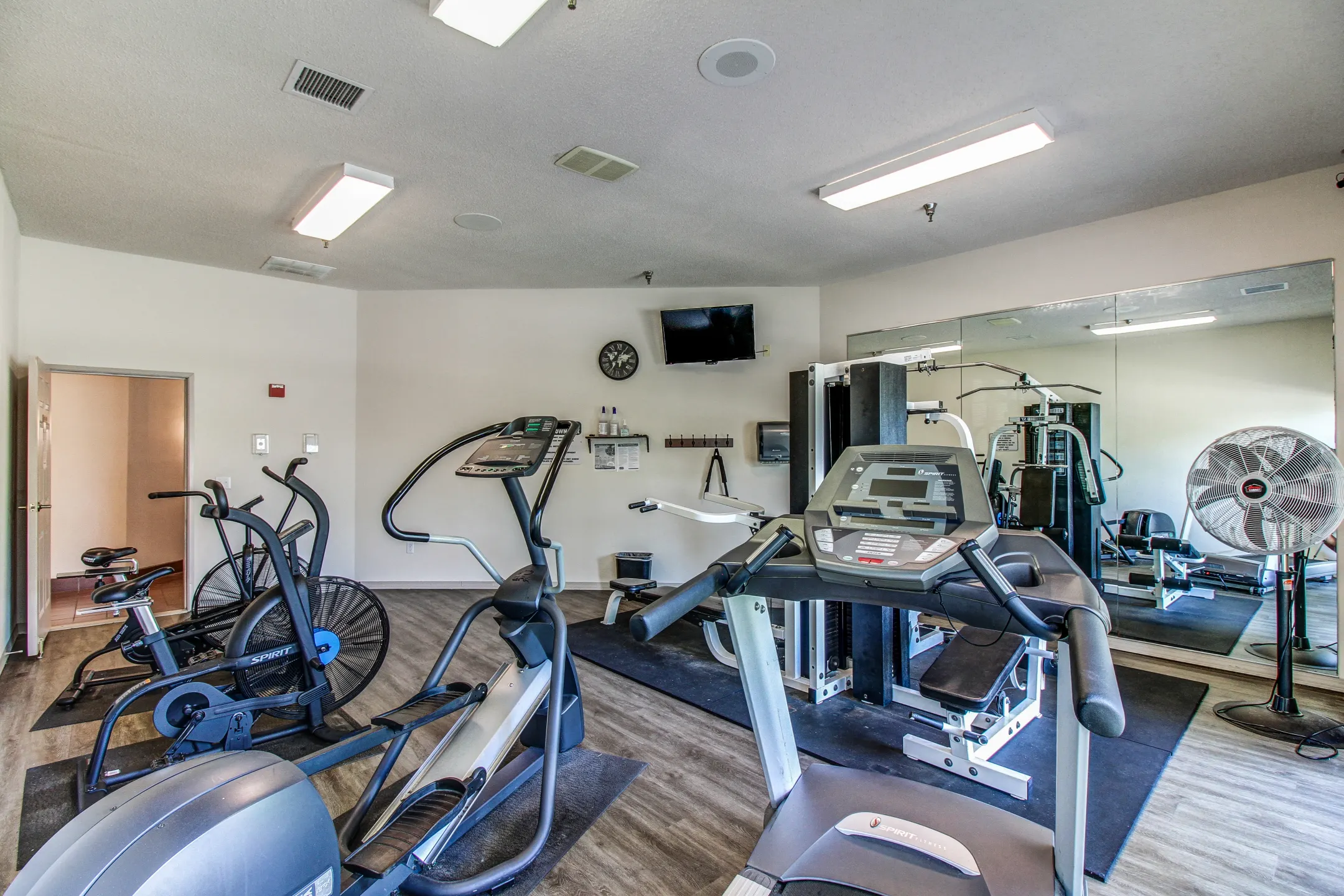 Fitness Weight Room - East Hampton Estates - Wichita, KS