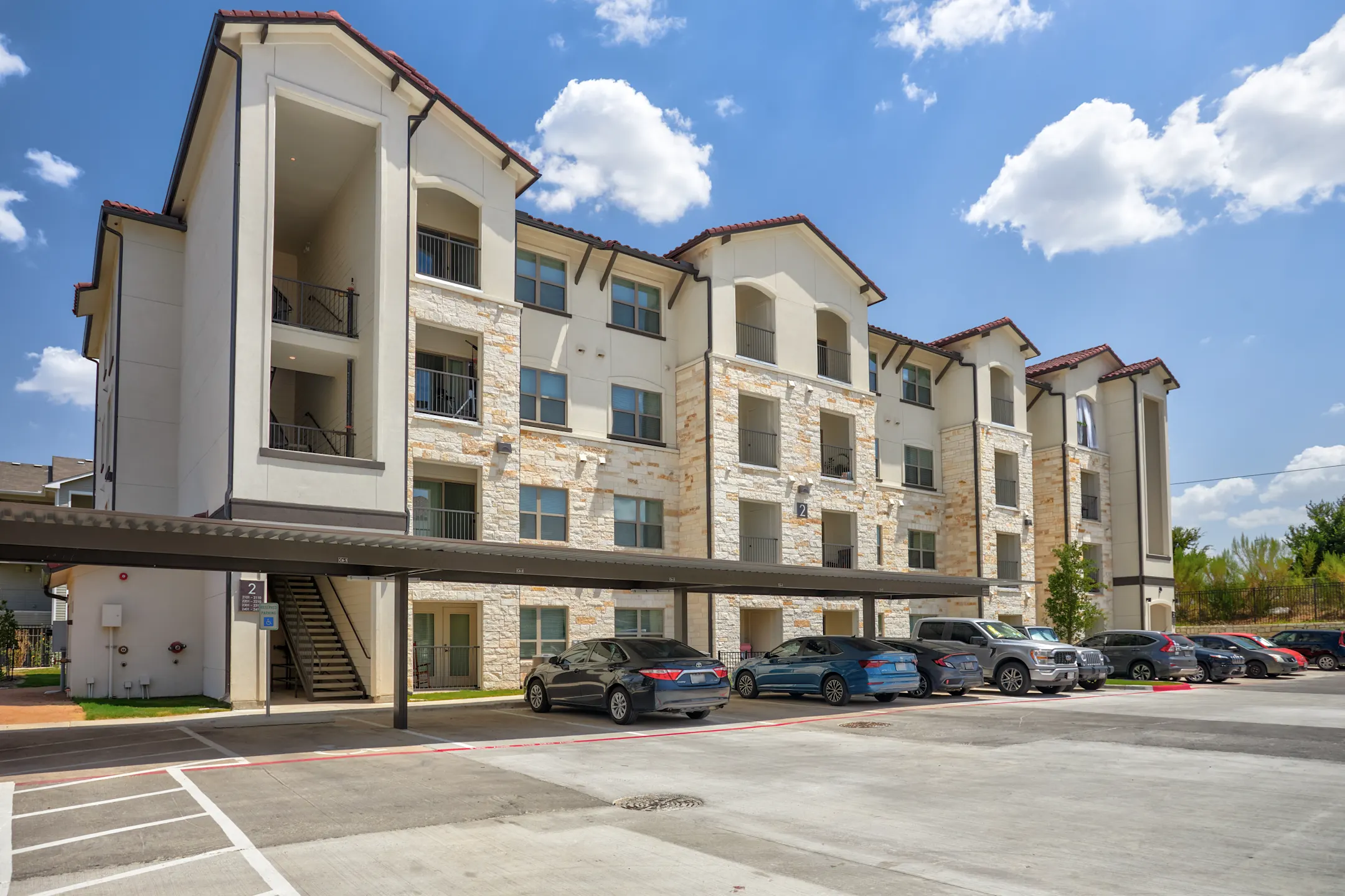 Building - Delco Flats - Austin, TX