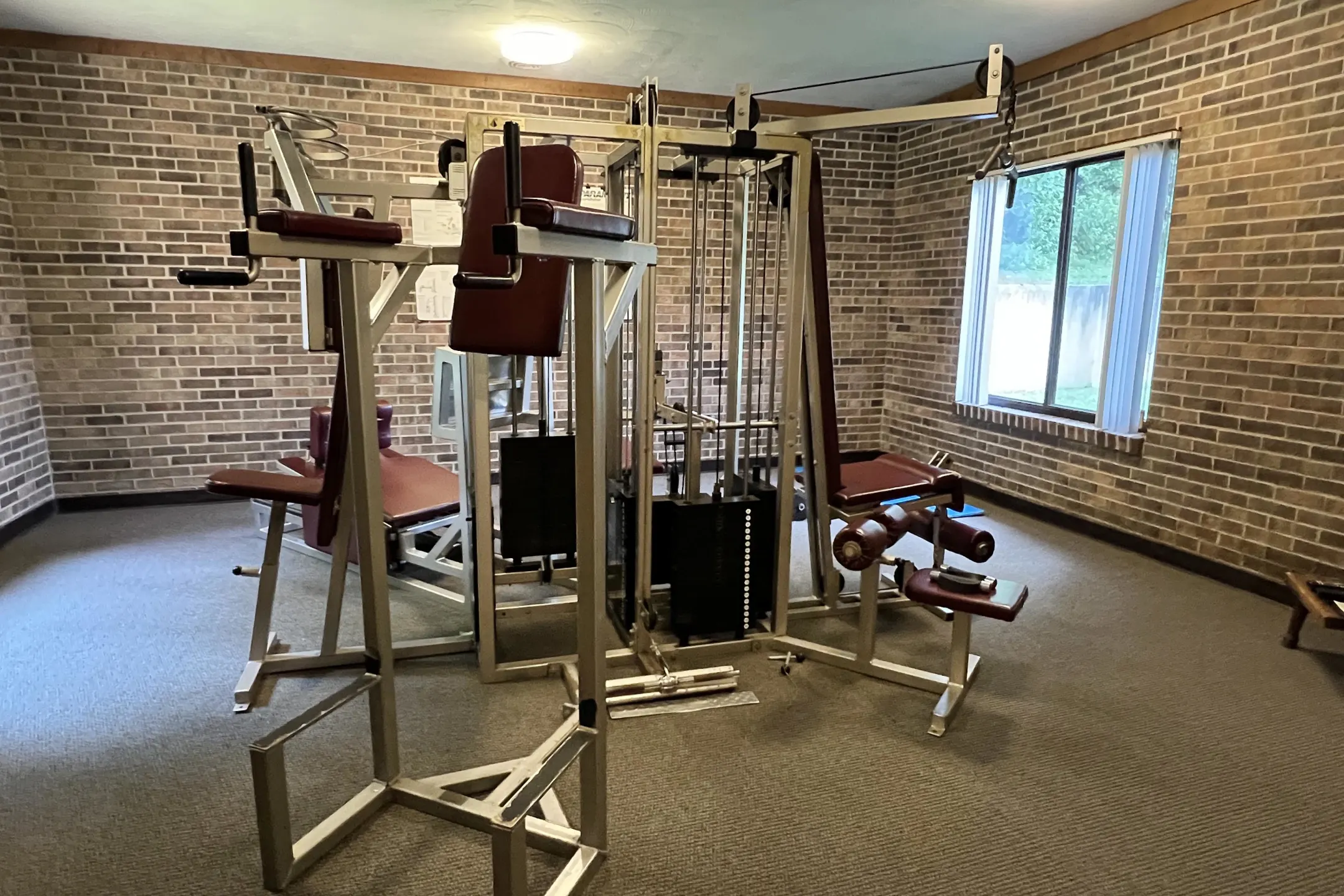 Fitness Weight Room - Devou Village - Fort Wright, KY