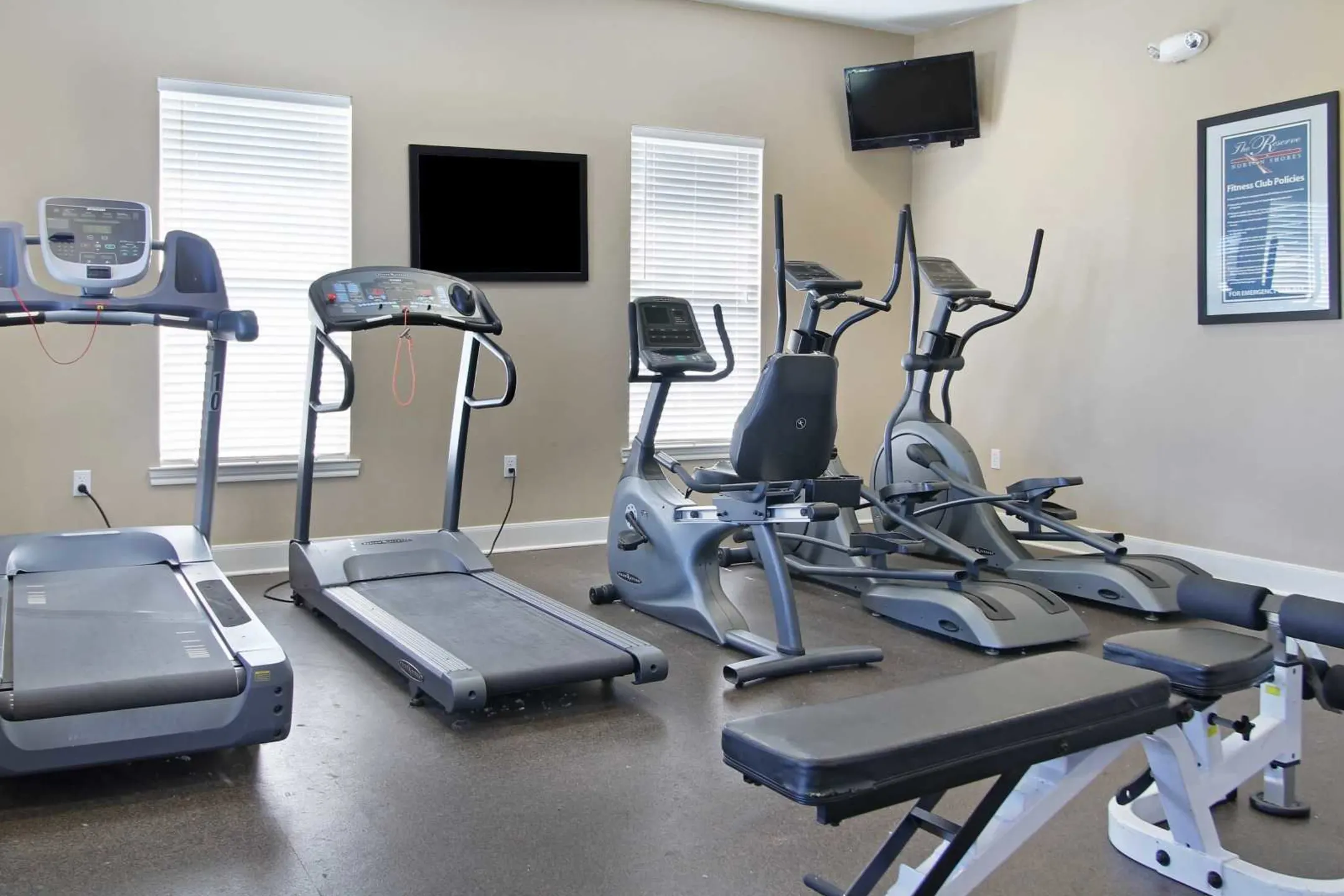 Fitness Weight Room - The Reserve at Norton Shores - Norton Shores, MI