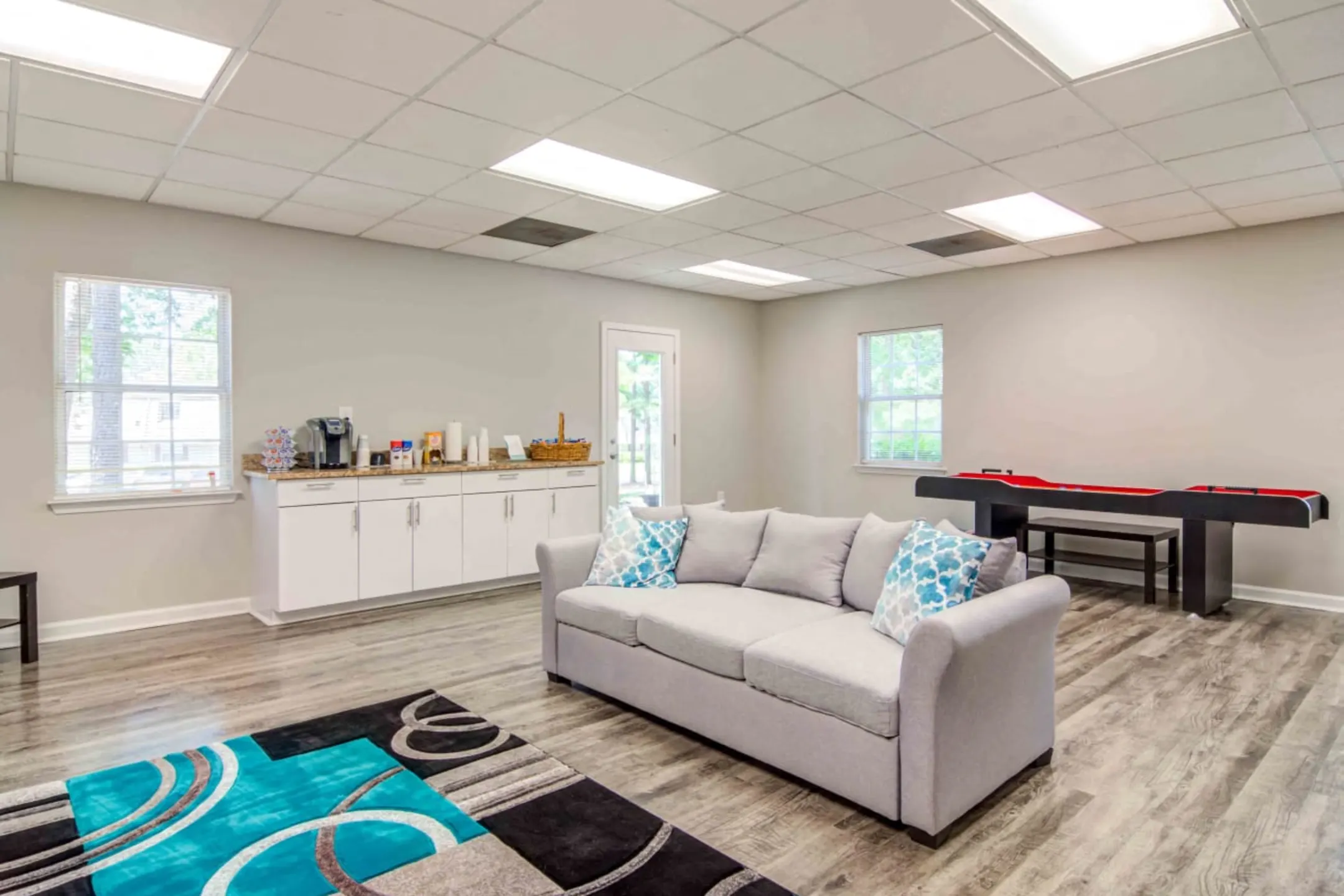 Ashwood Ridge Apartments 276 Upper Riverdale Rd Jonesboro, GA Apartments for Rent Rent.