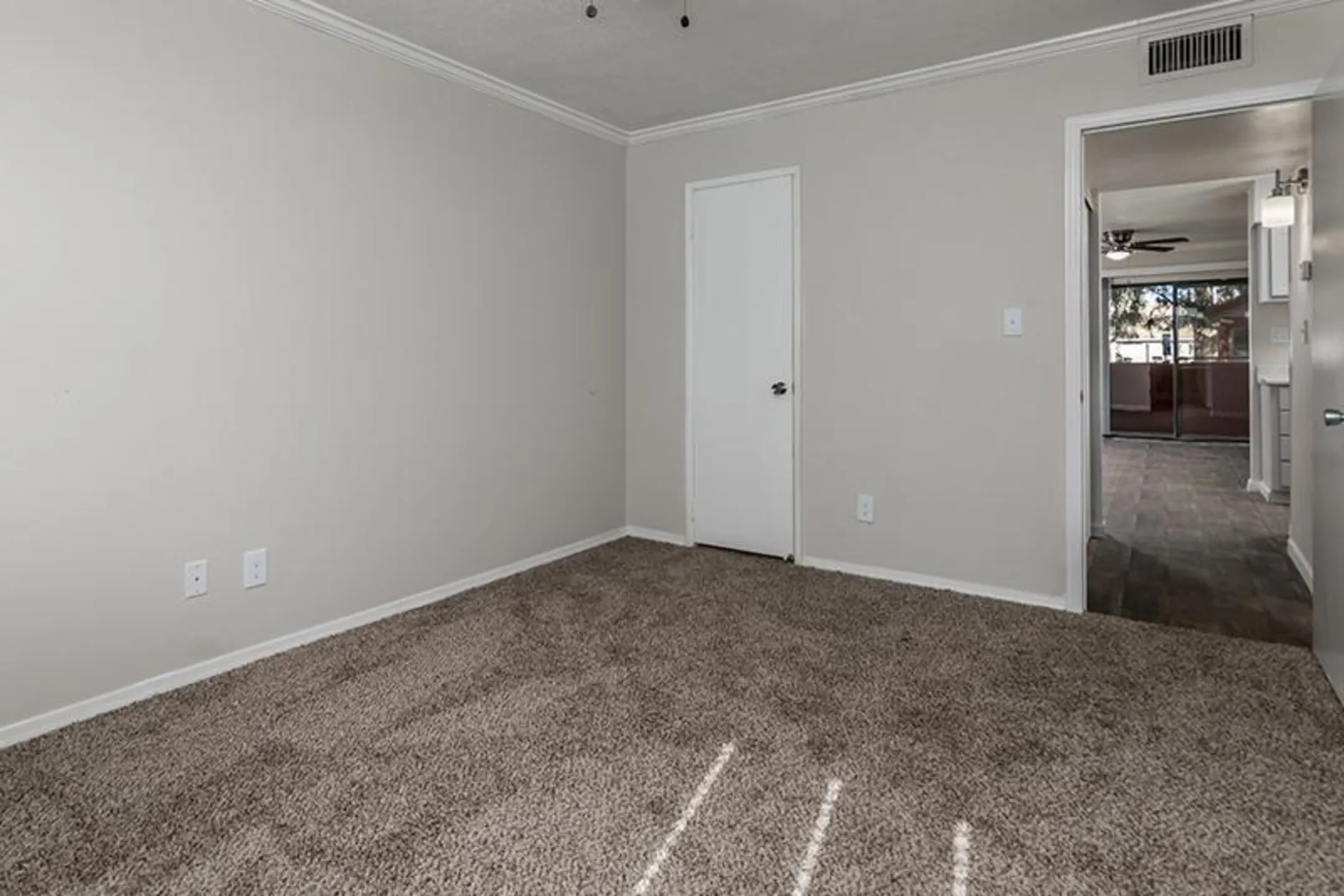 Glenridge Apartments 13610 N 51st Ave Glendale, AZ Apartments for