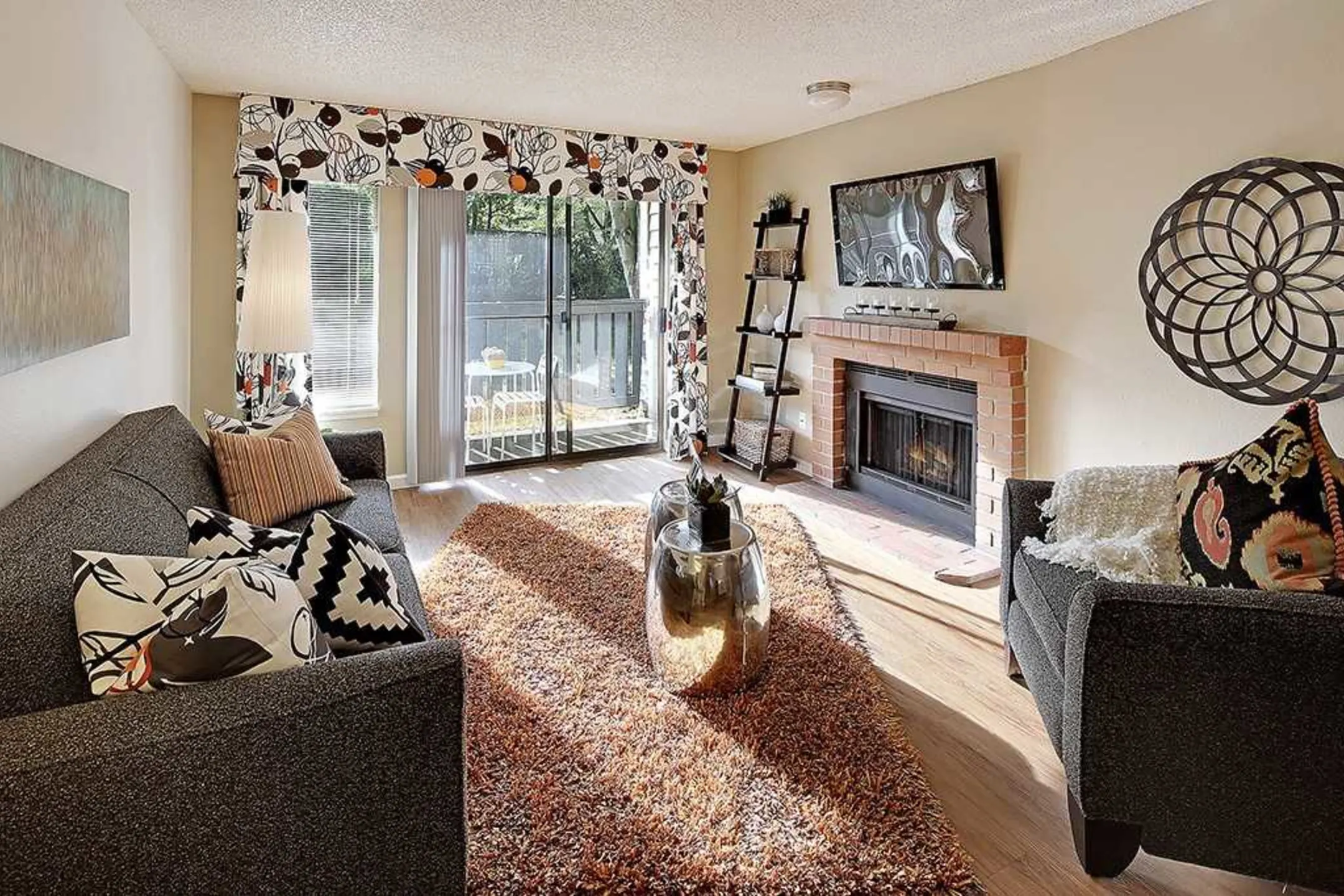 Living Room - Copper Ridge - Renton, WA